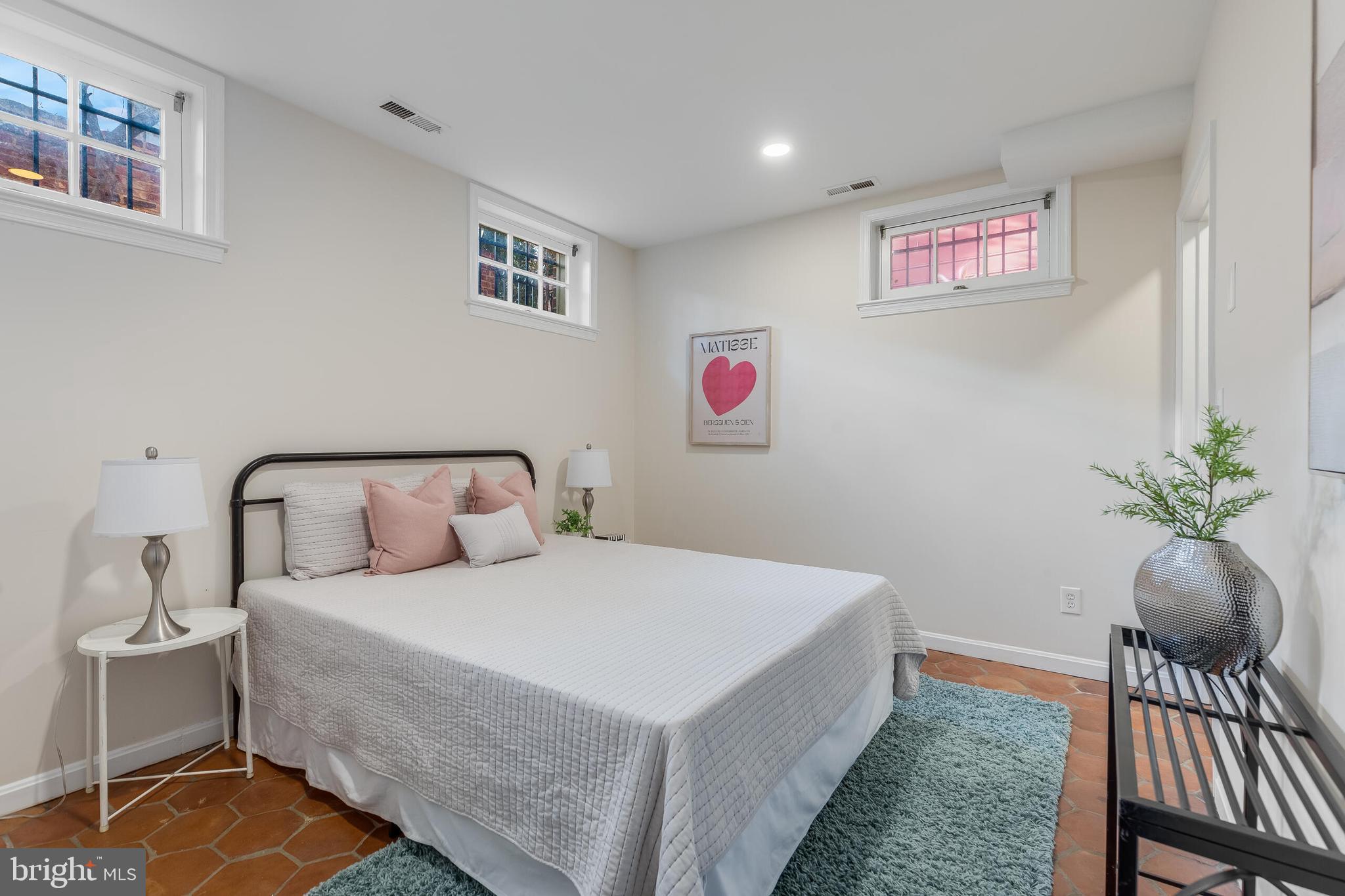 OLD TOWN - Residential