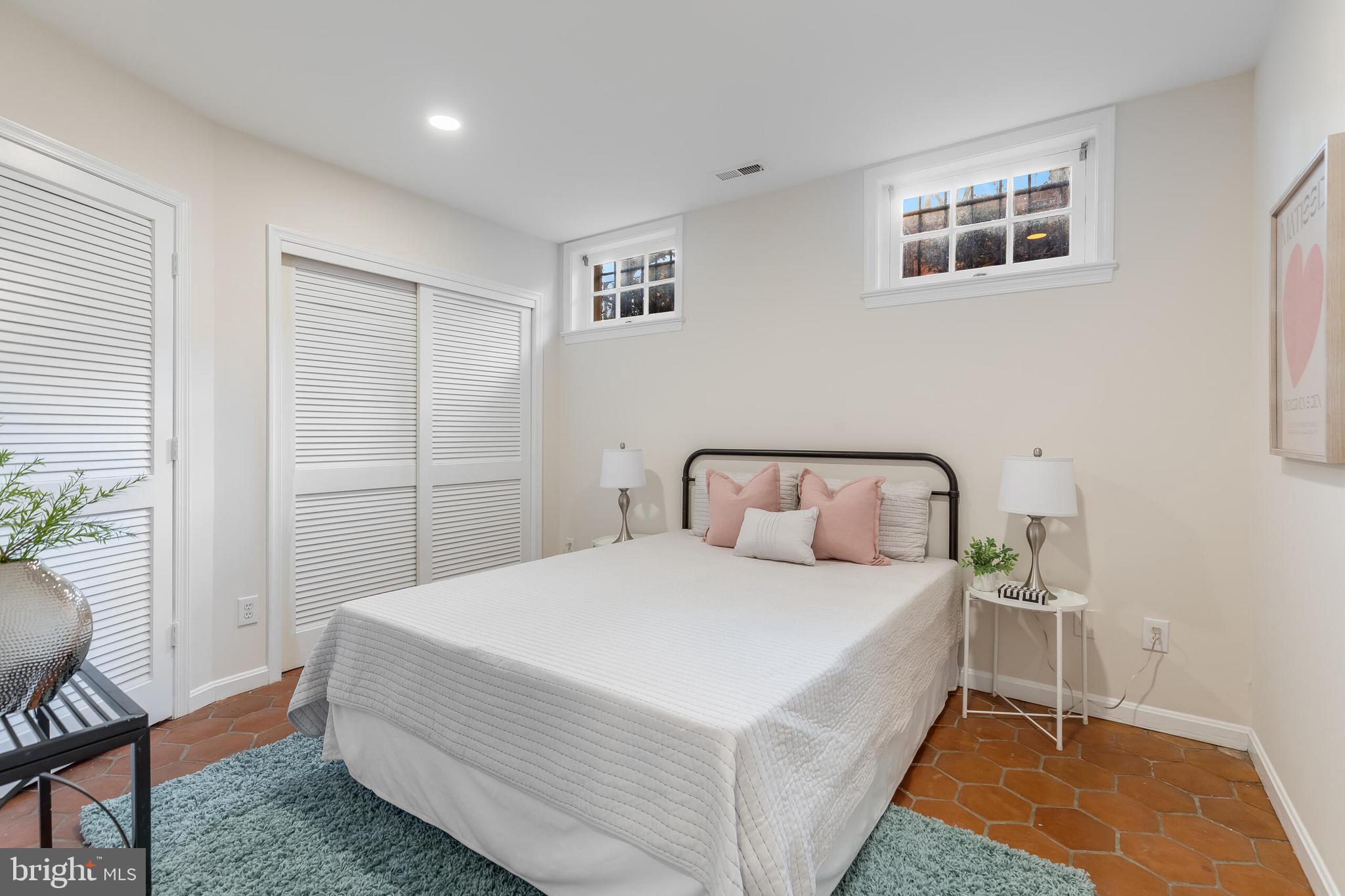 OLD TOWN - Residential