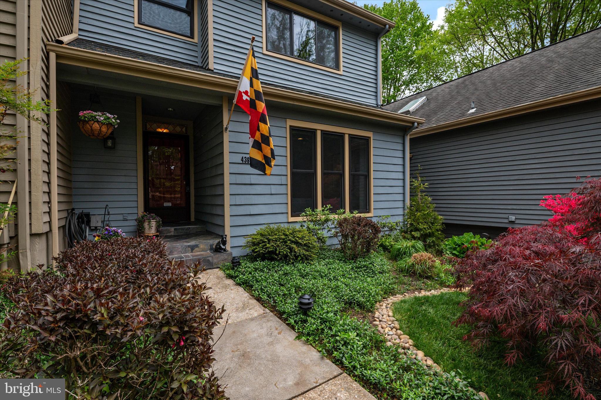 438 CRANES ROOST COURT