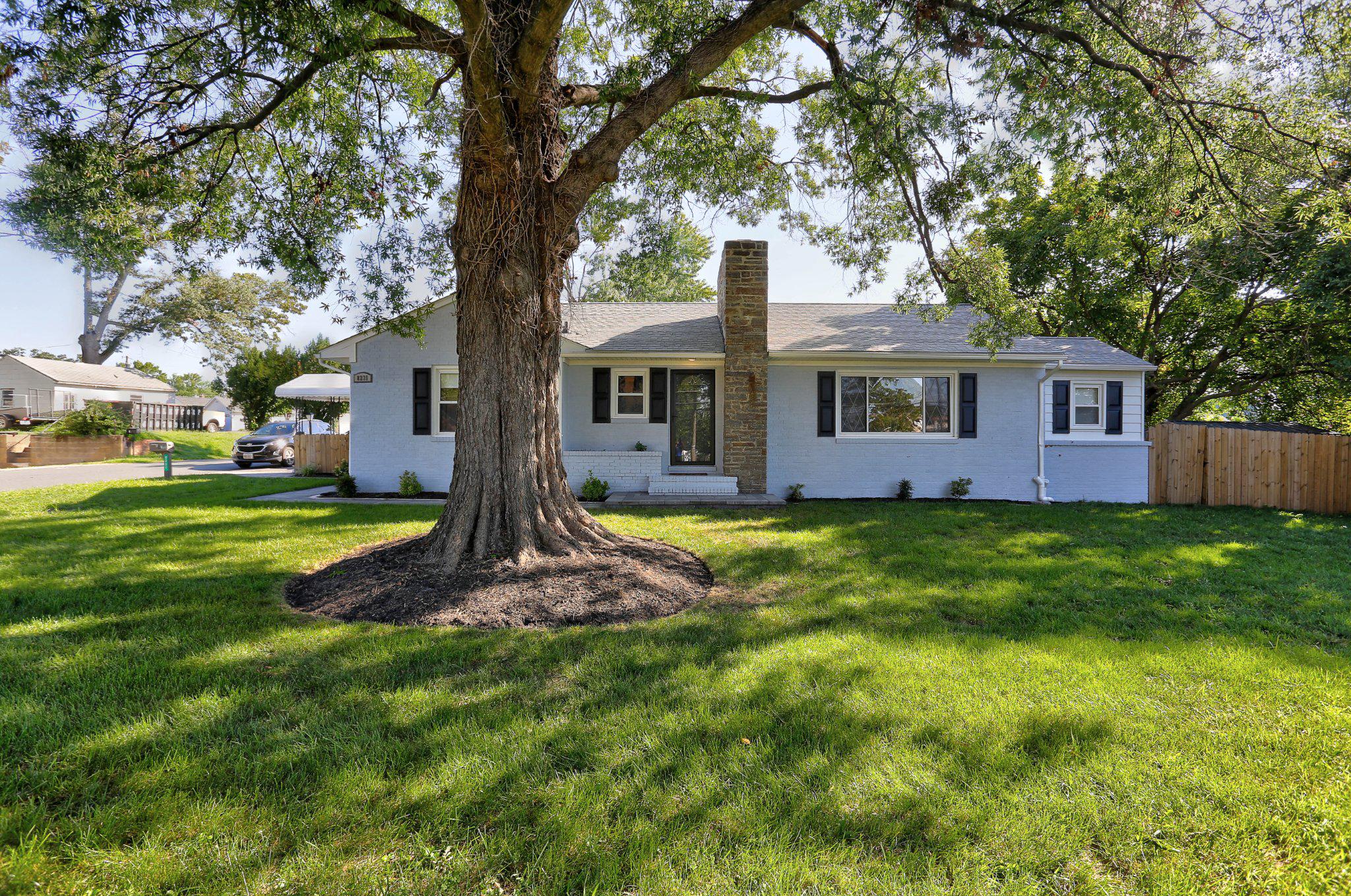 8231 FORT SMALLWOOD ROAD