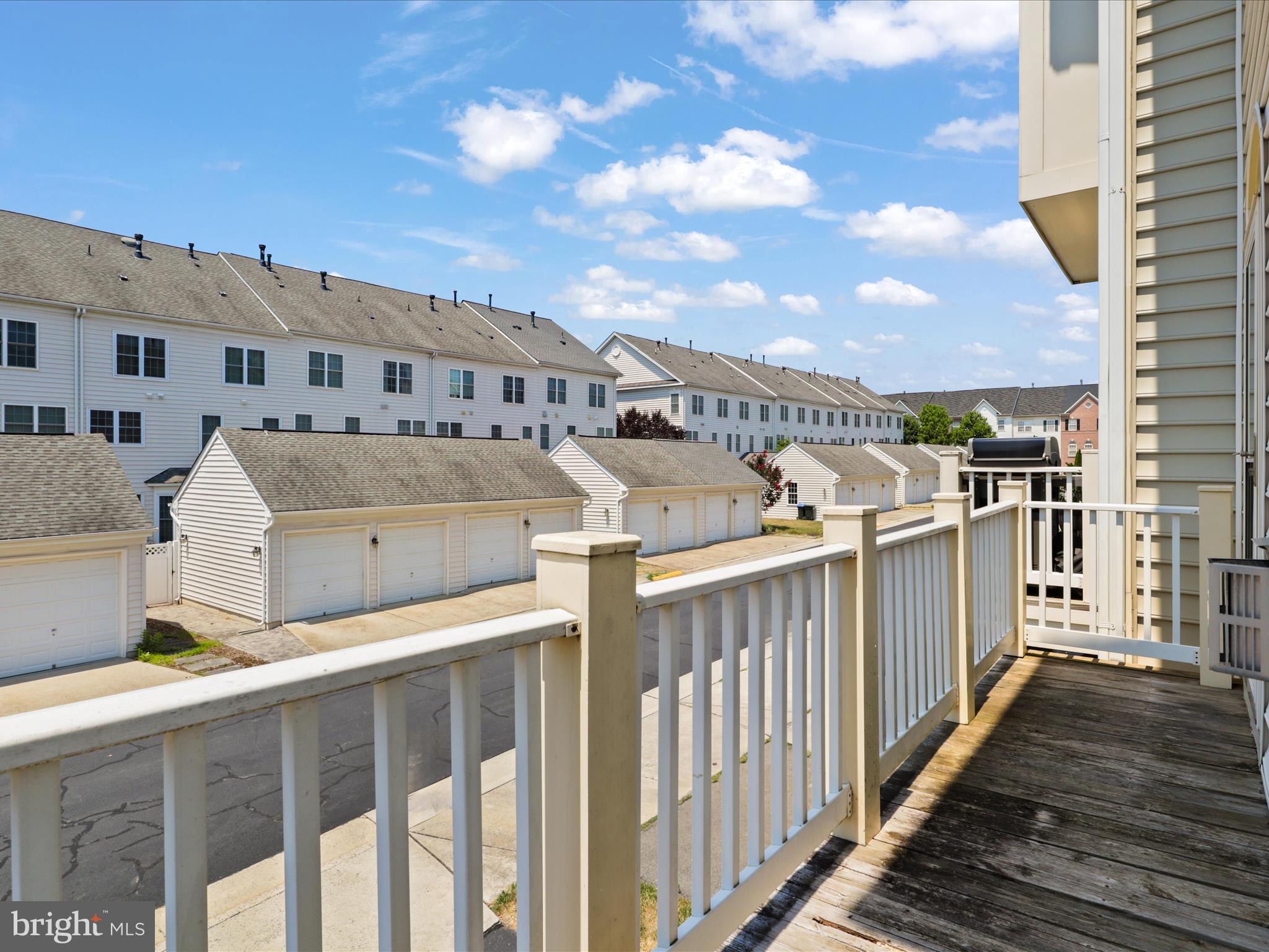 BRAMBLETON LANDBAY 2 - Residential Lease