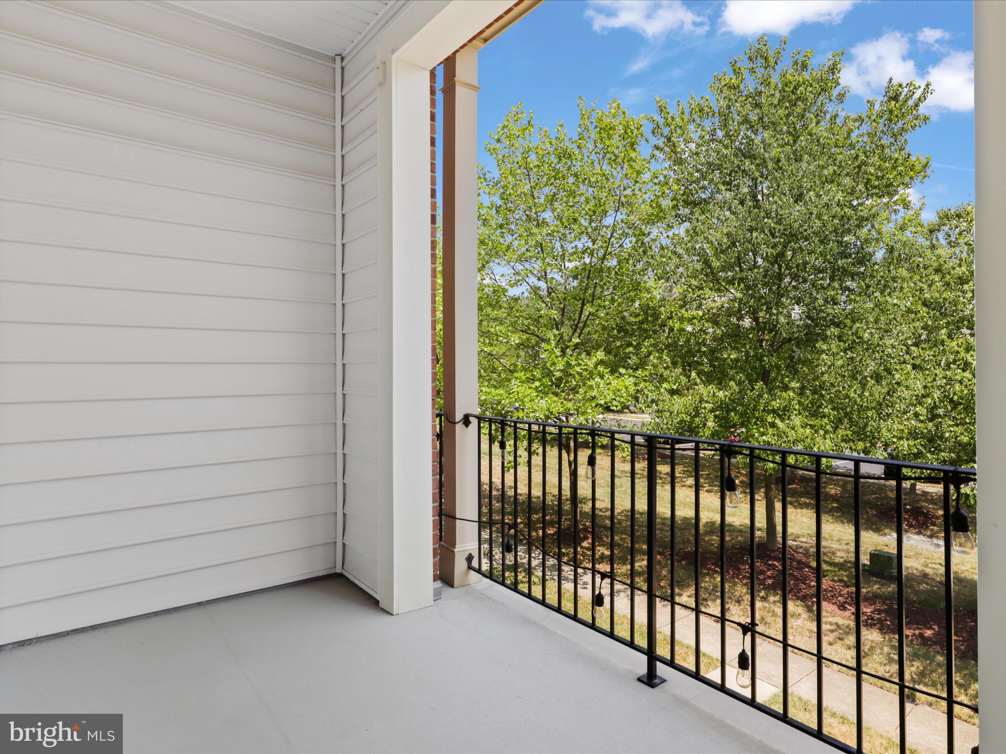 BRAMBLETON LANDBAY 2 - Residential Lease