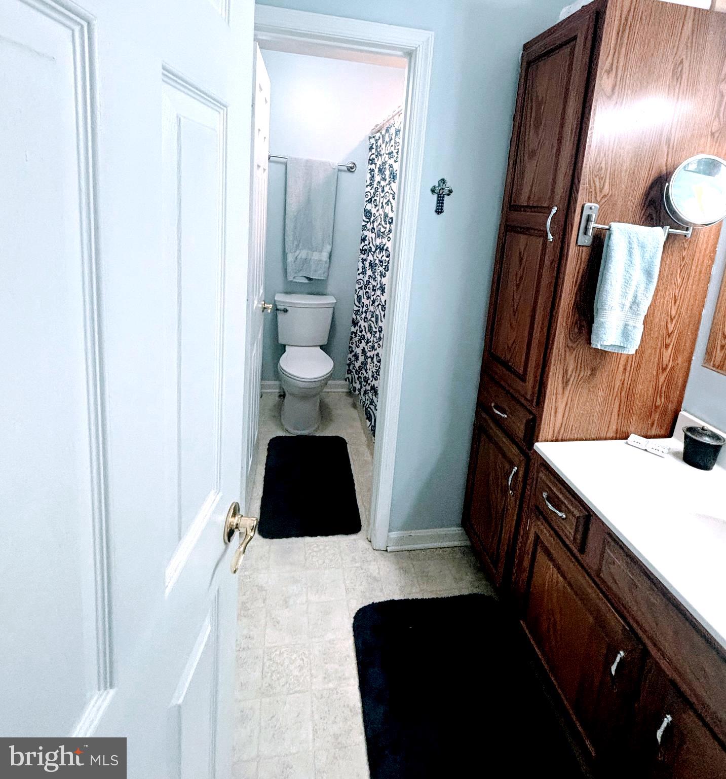 ROBERTS FIELD - Residential