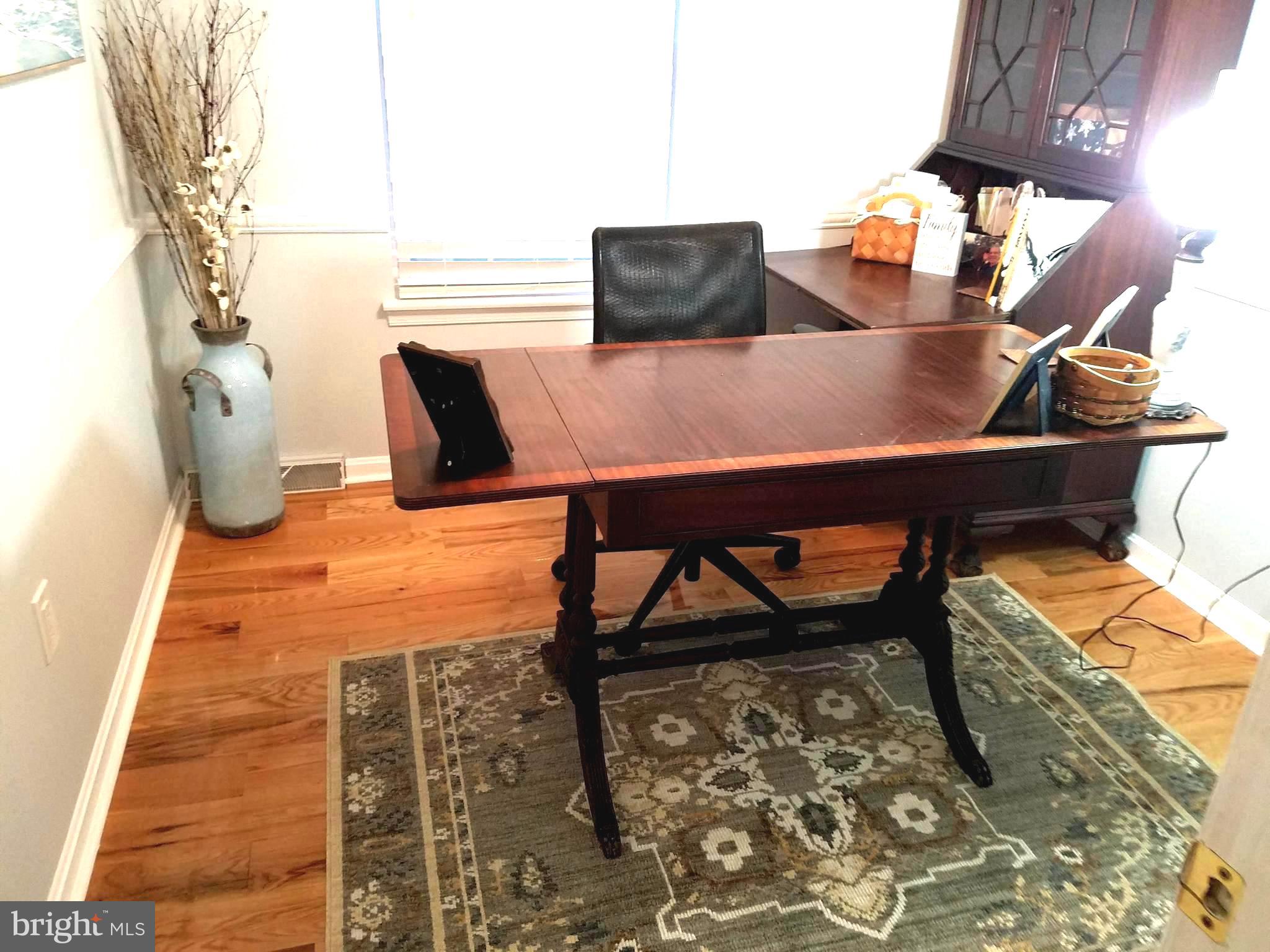 ROBERTS FIELD - Residential