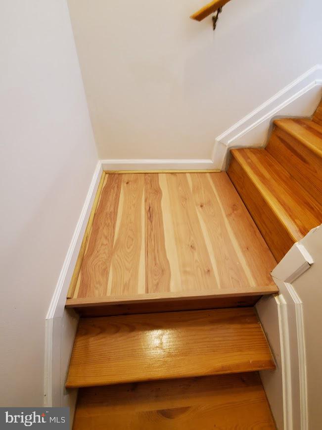 ROBERTS FIELD - Residential