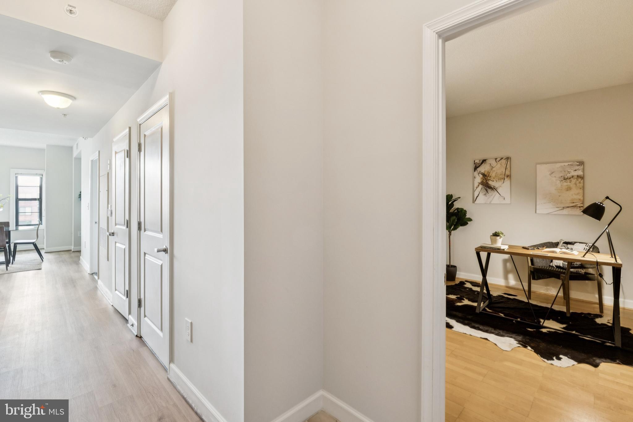 1111 25TH STREET NW 821