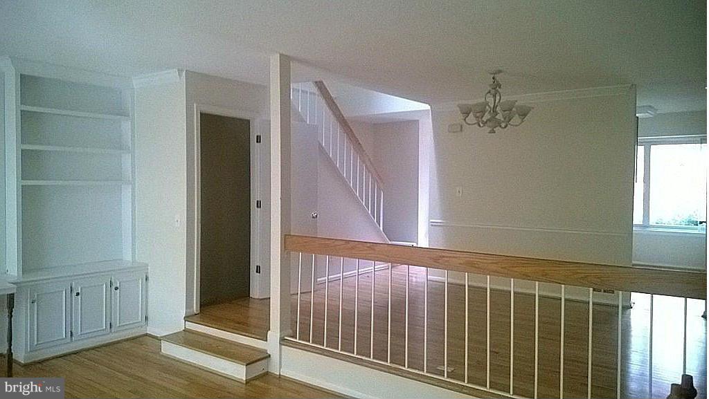 LAKE RIDGE - Residential Lease