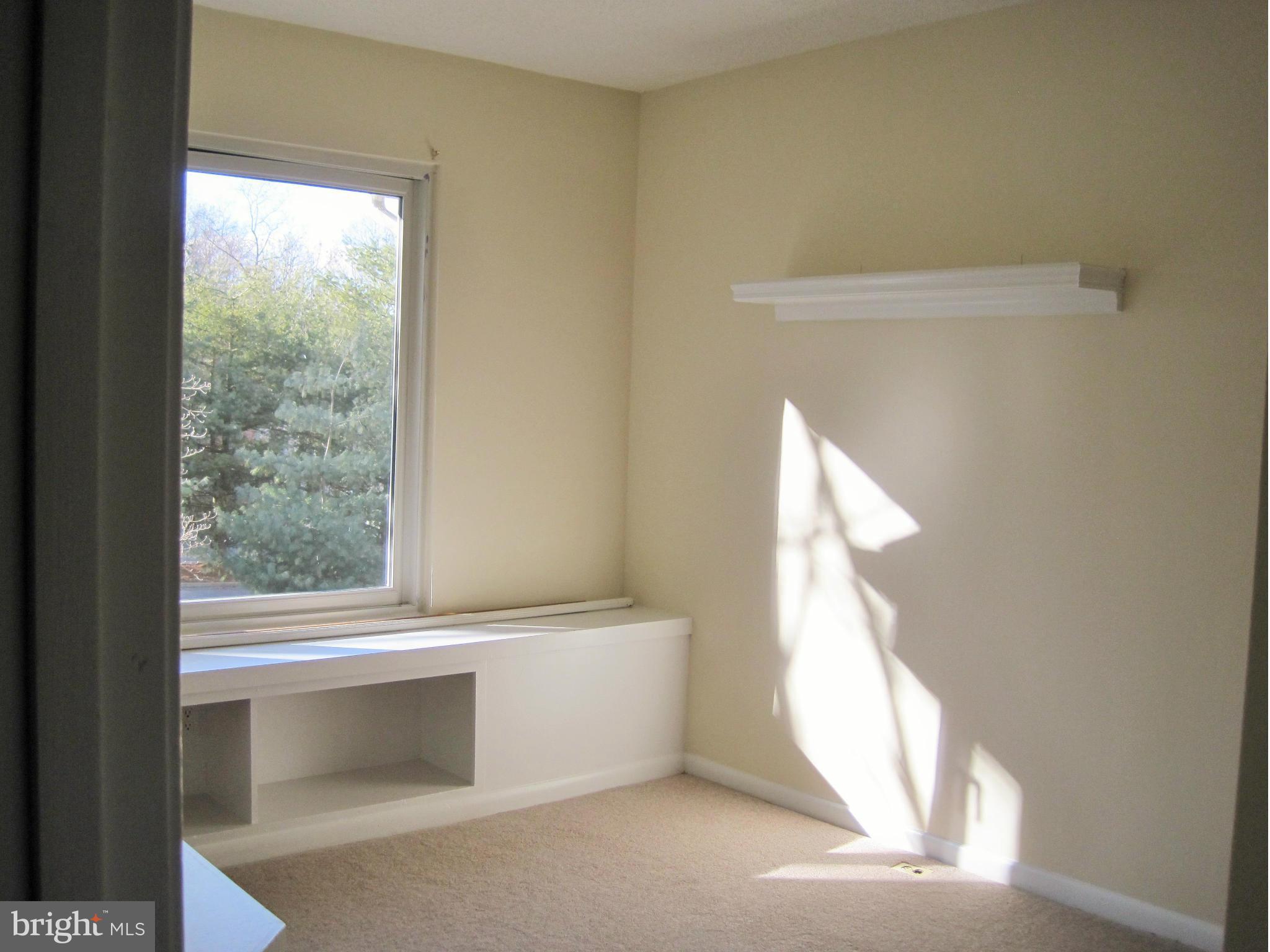 LAKE RIDGE - Residential Lease