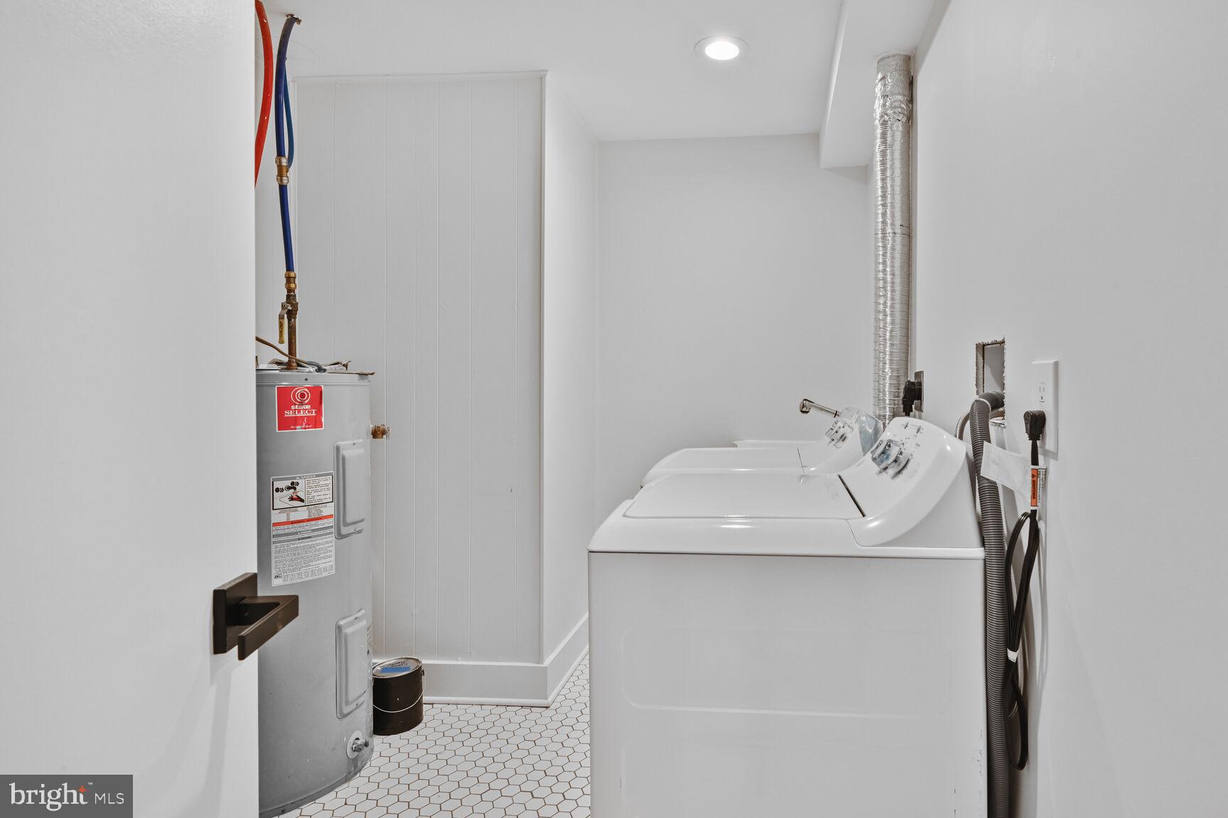 BETHESDA COURT - Residential Lease