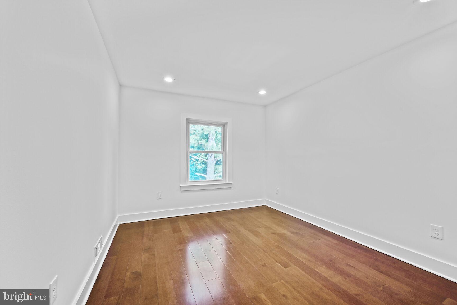 BETHESDA COURT - Residential Lease