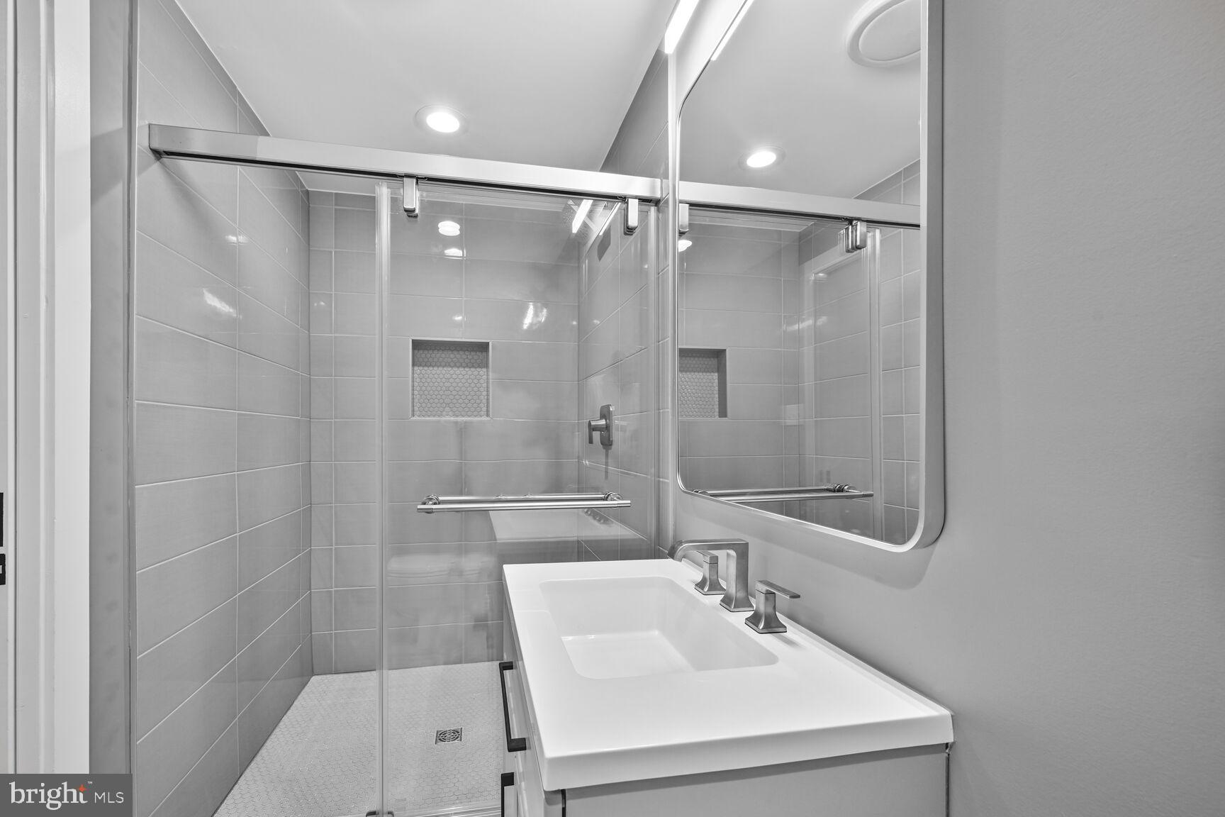 BETHESDA COURT - Residential Lease