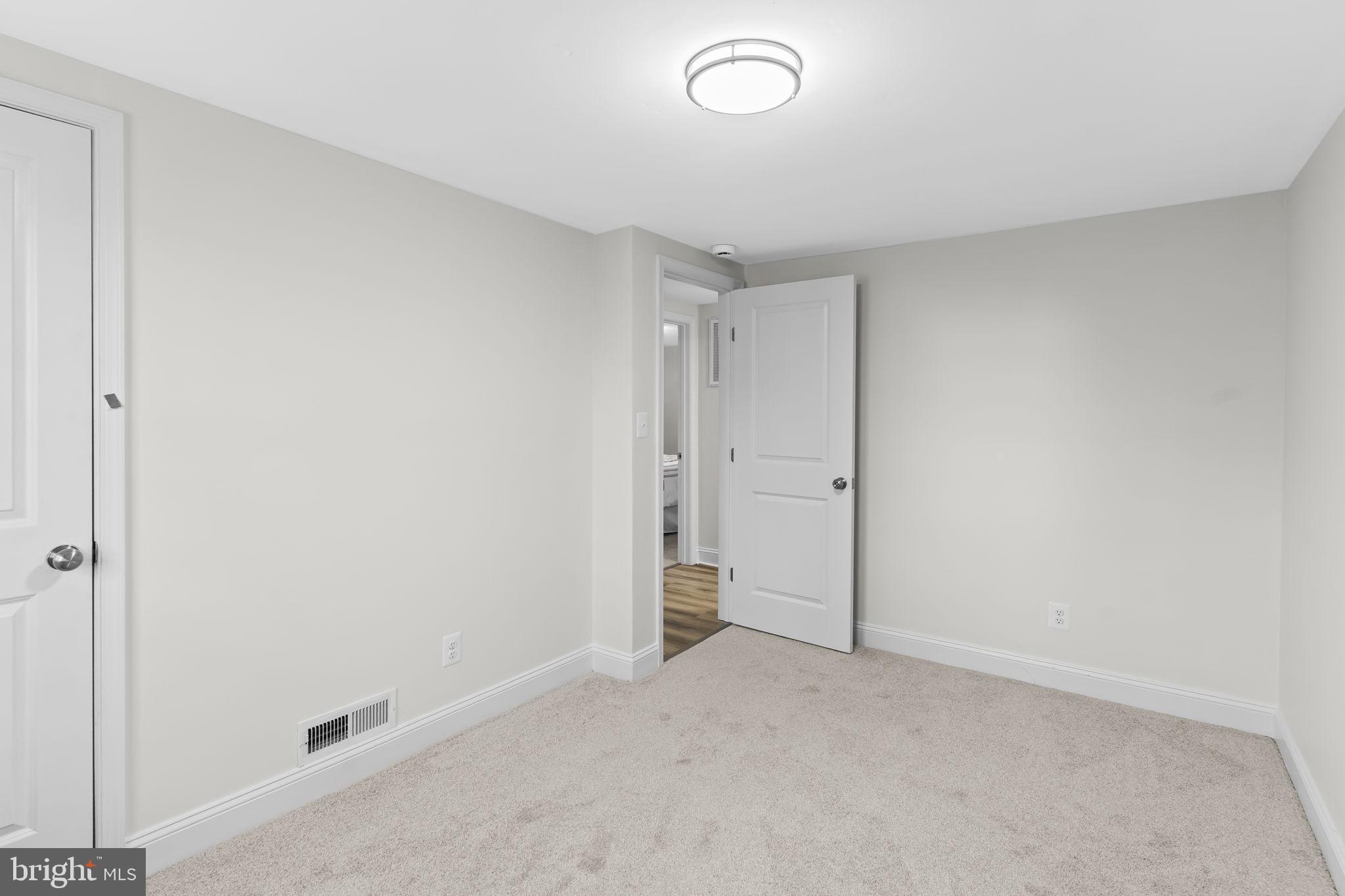 ST MARYS BEACH - Residential