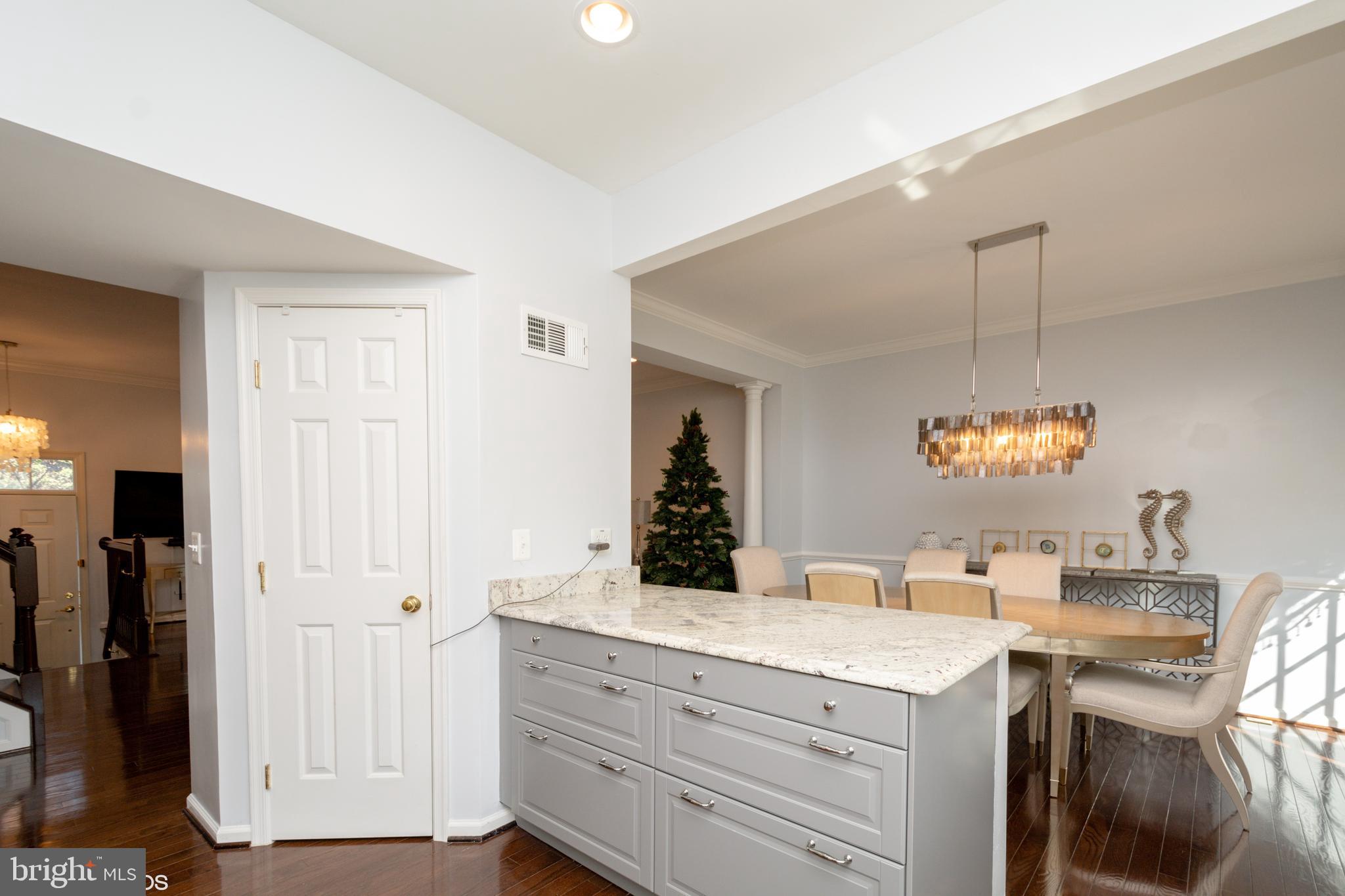 MADRILLON SPRINGS - Residential