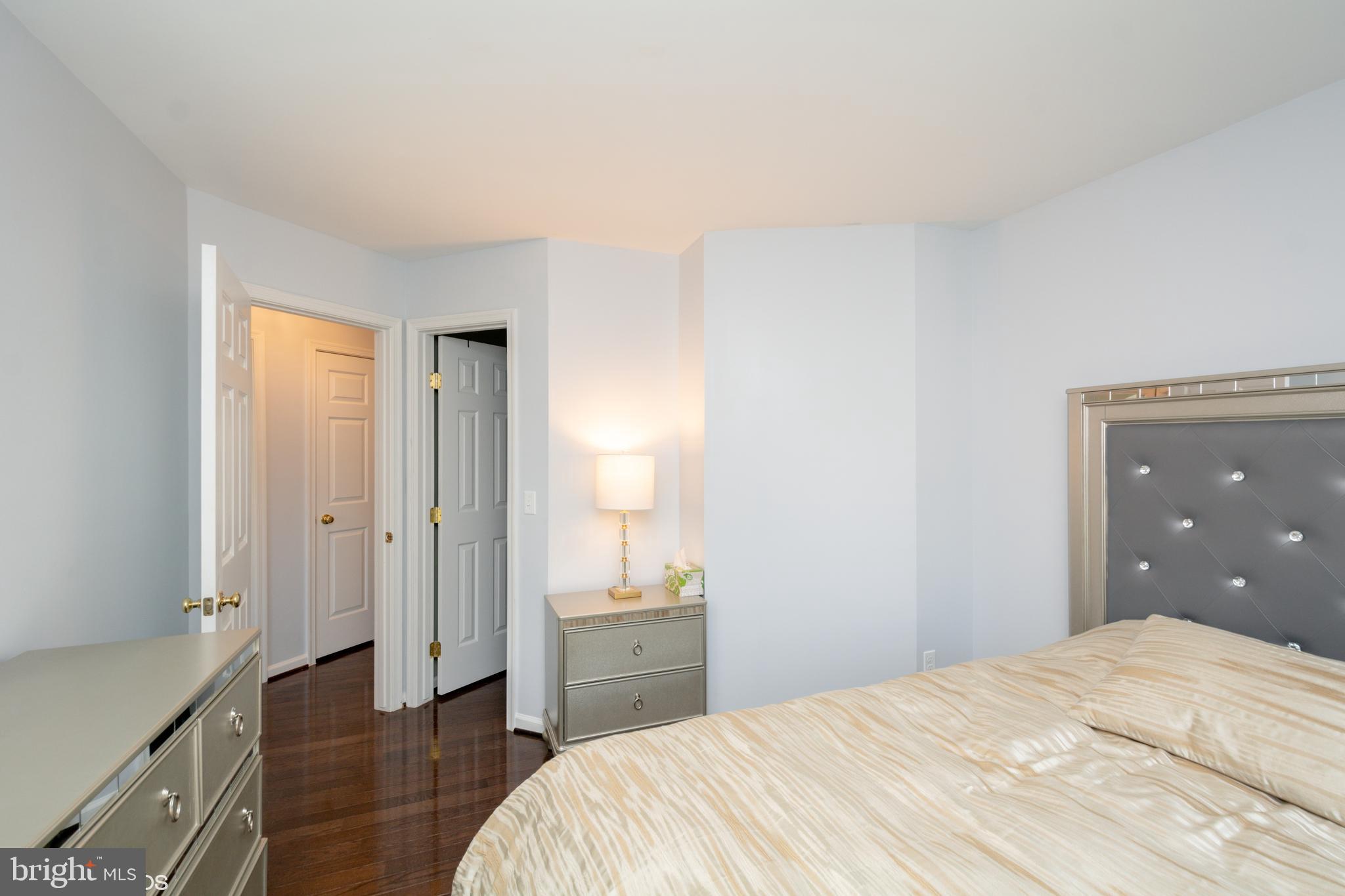 MADRILLON SPRINGS - Residential