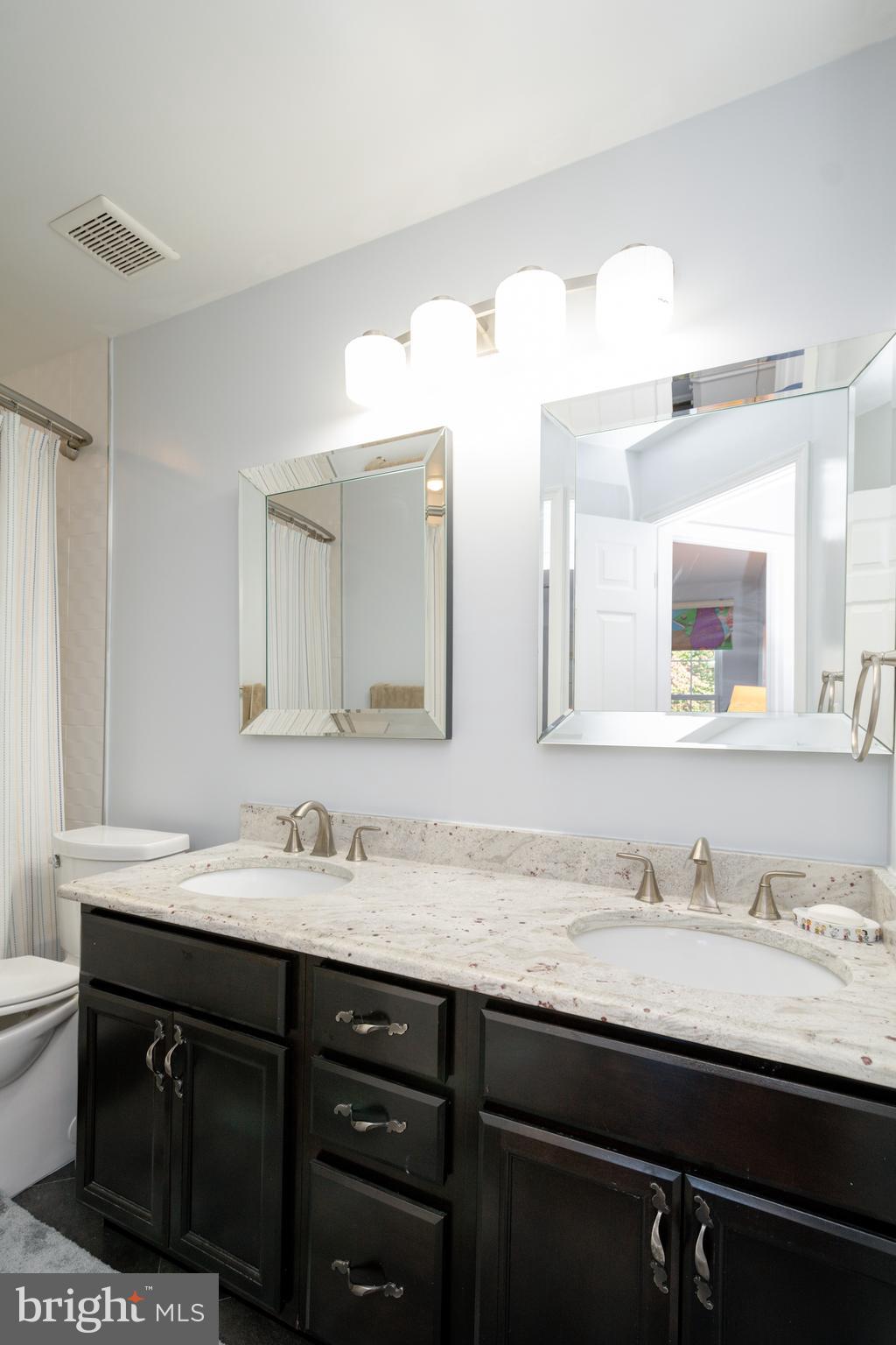 MADRILLON SPRINGS - Residential