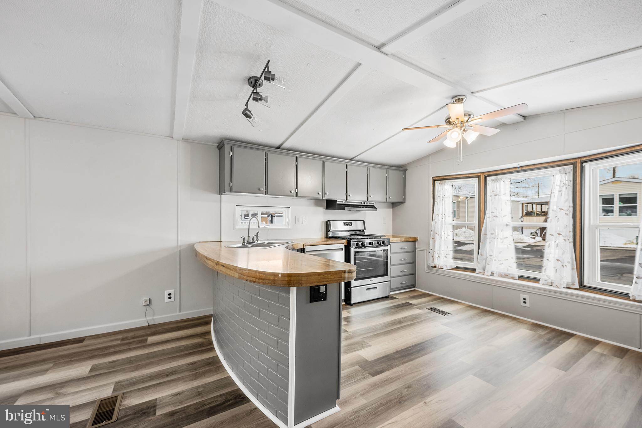 WINTERSET FARMS - Residential