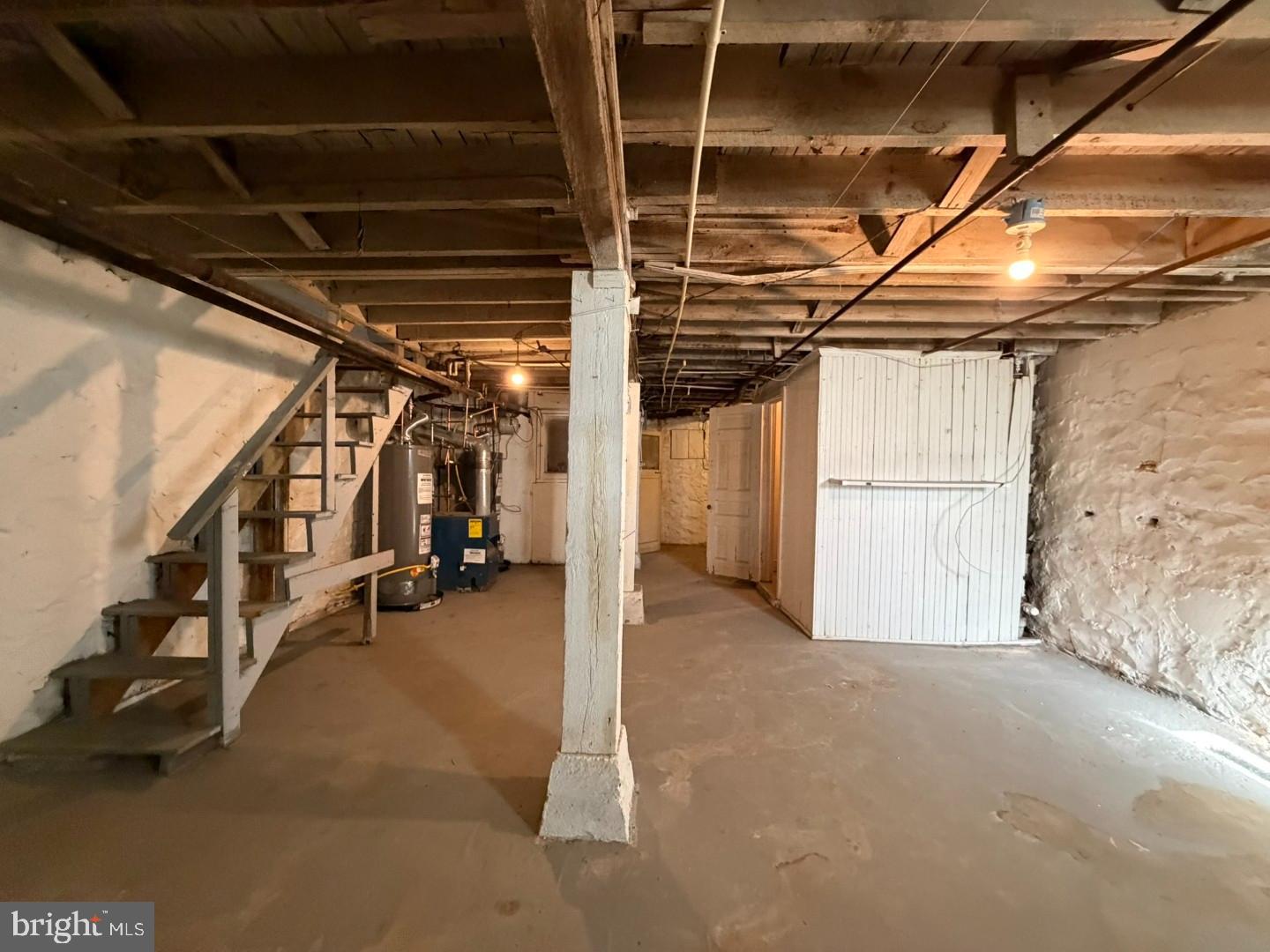 CENTRAL PARK HEIGHTS - Residential Income