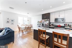 2006 FRANKFORD AVENUE 10 301