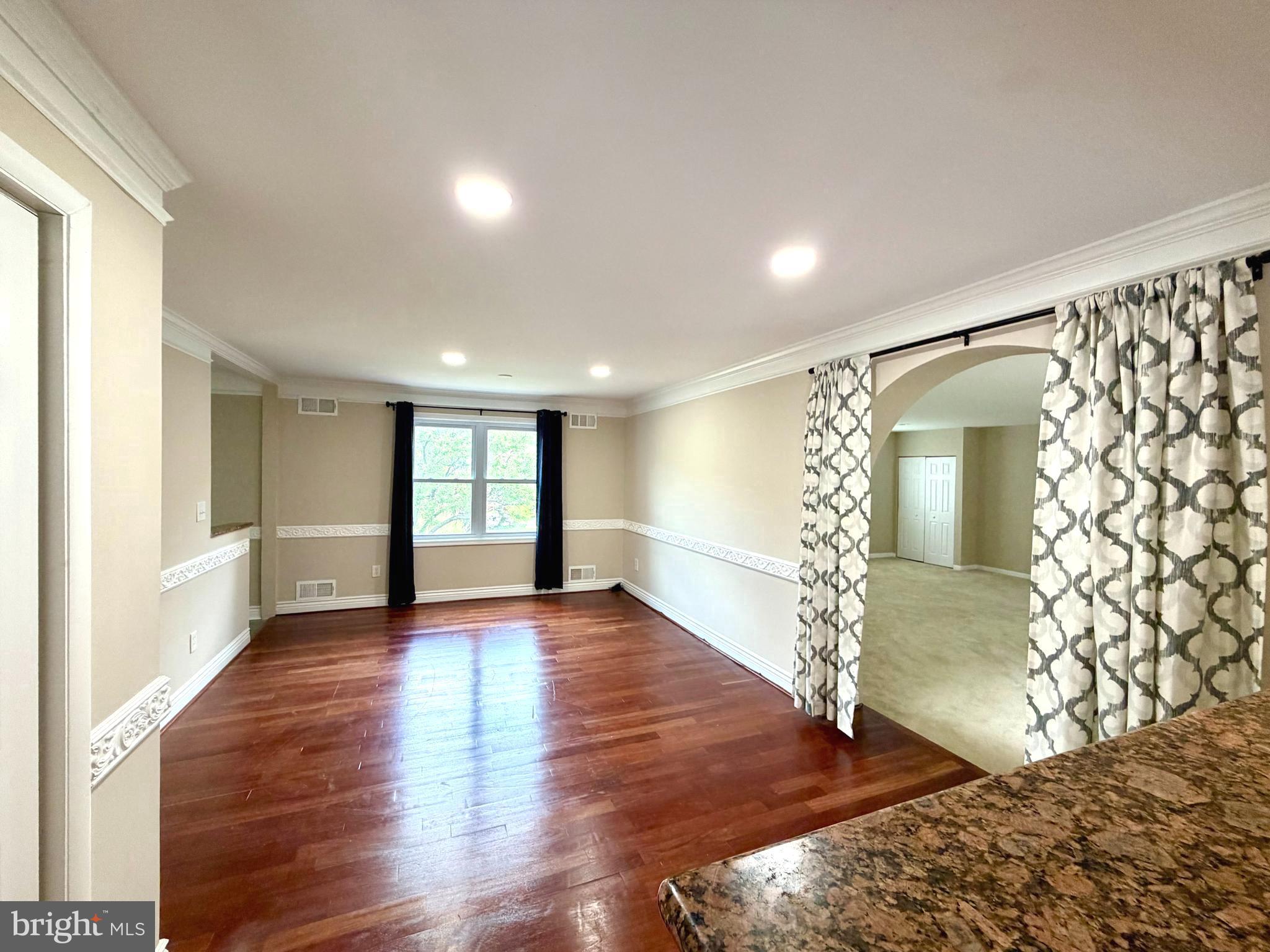 FAIRLAND ESTATES - Residential