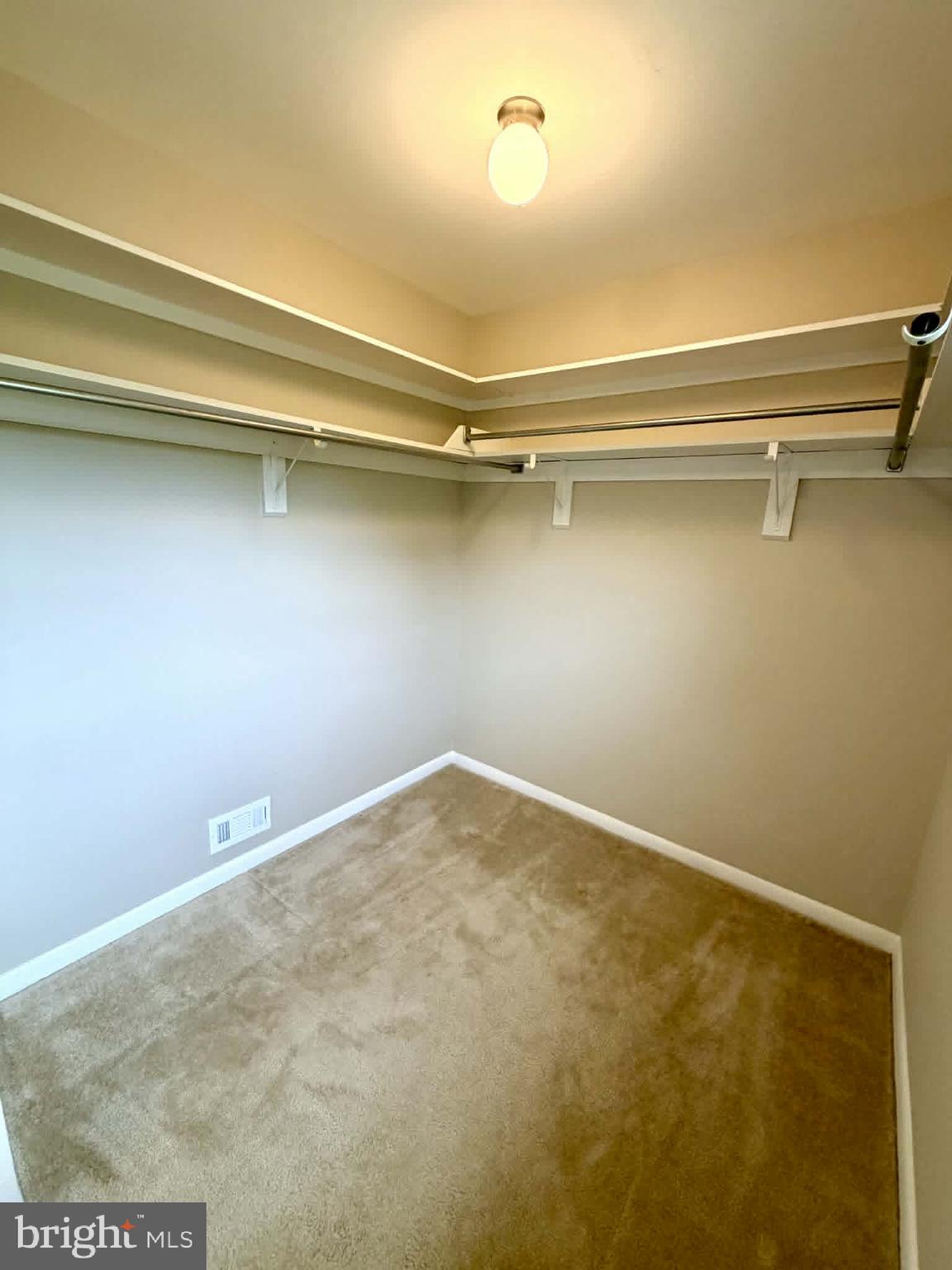 FAIRLAND ESTATES - Residential