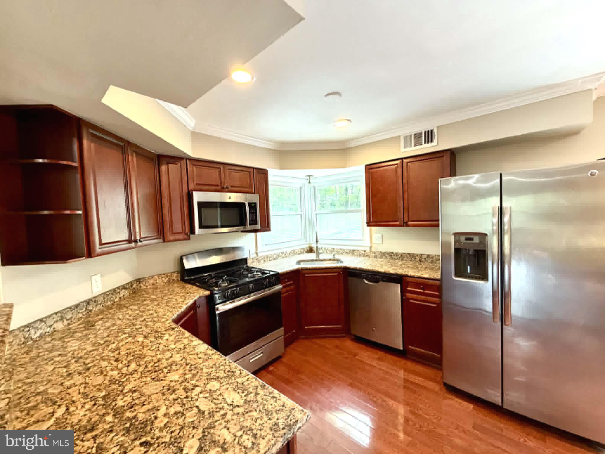 FAIRLAND ESTATES - Residential