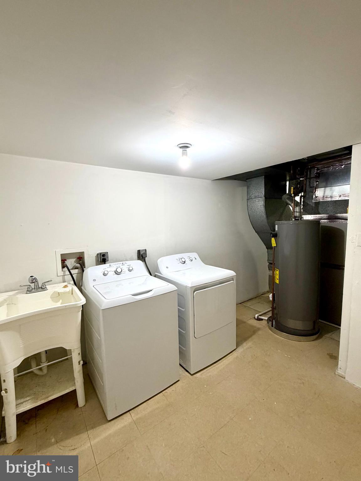 FAIRLAND ESTATES - Residential