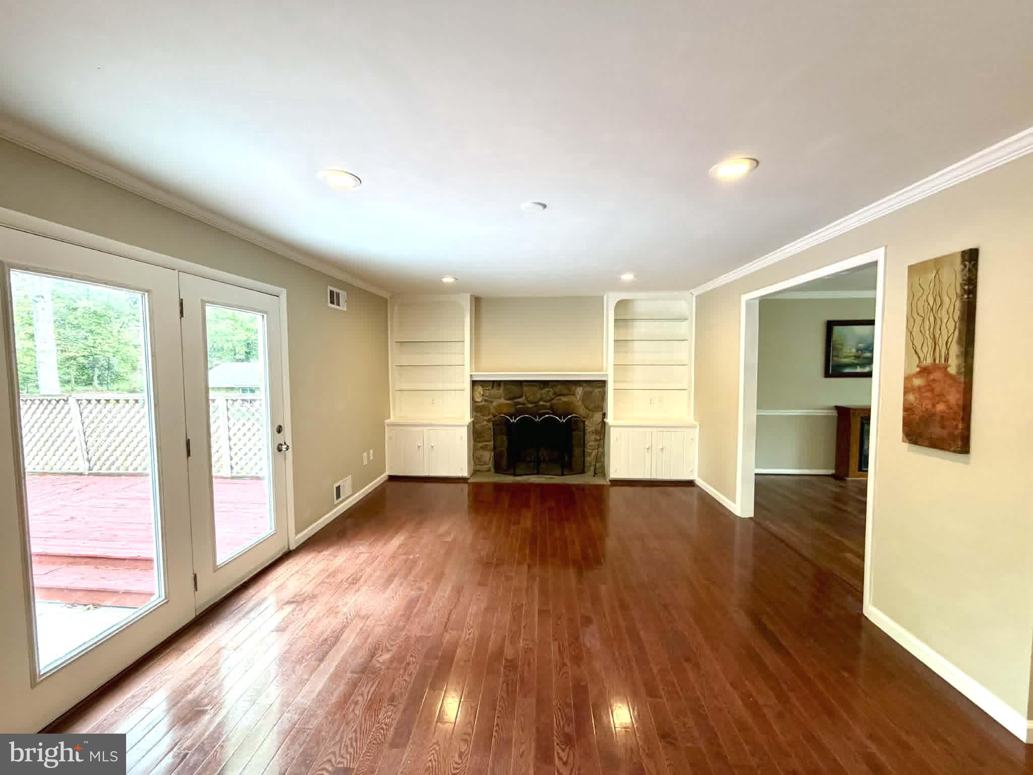 FAIRLAND ESTATES - Residential