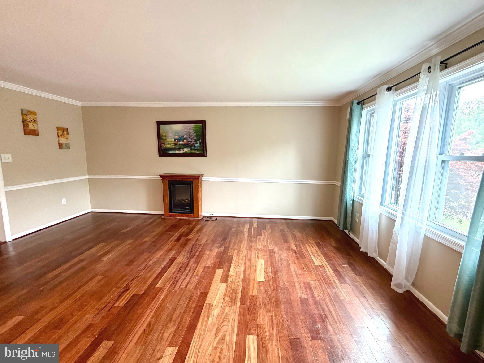 FAIRLAND ESTATES - Residential