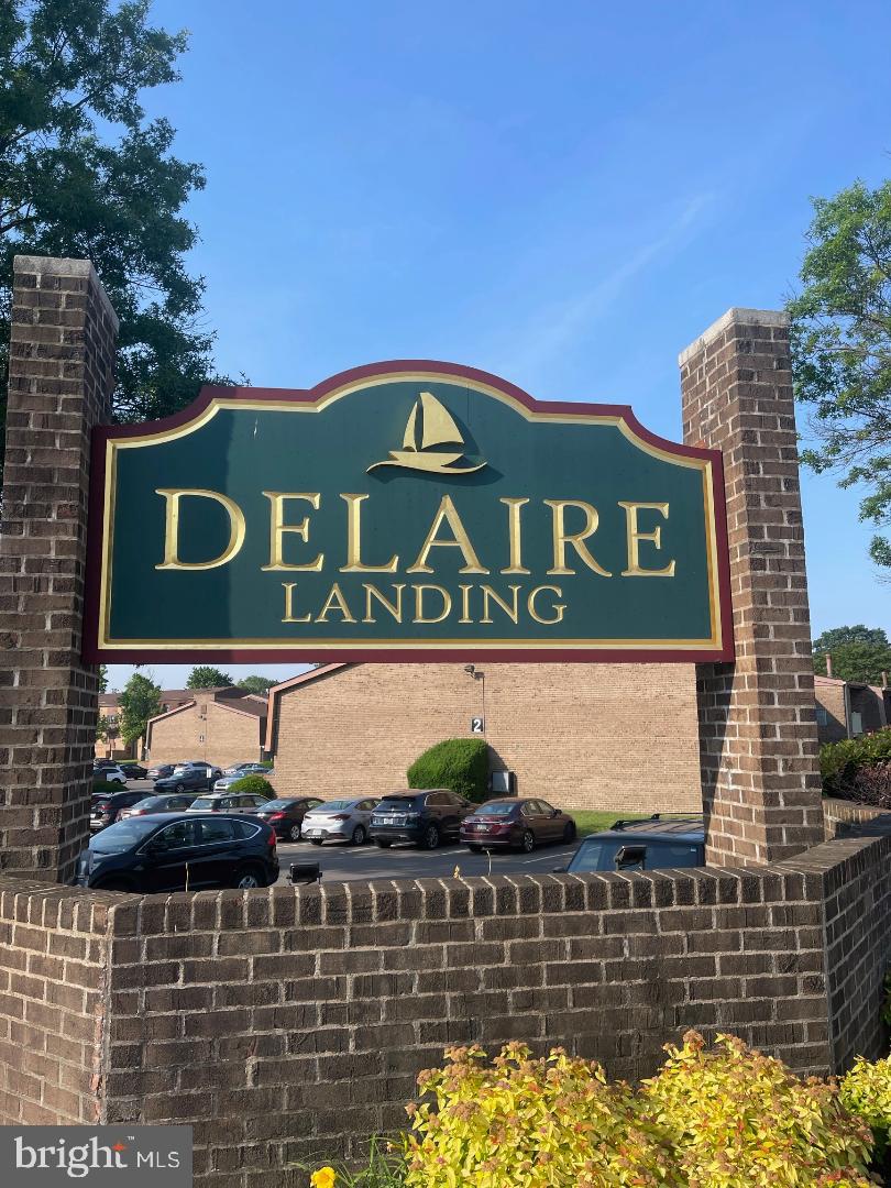 DELAIRE LANDING - Residential