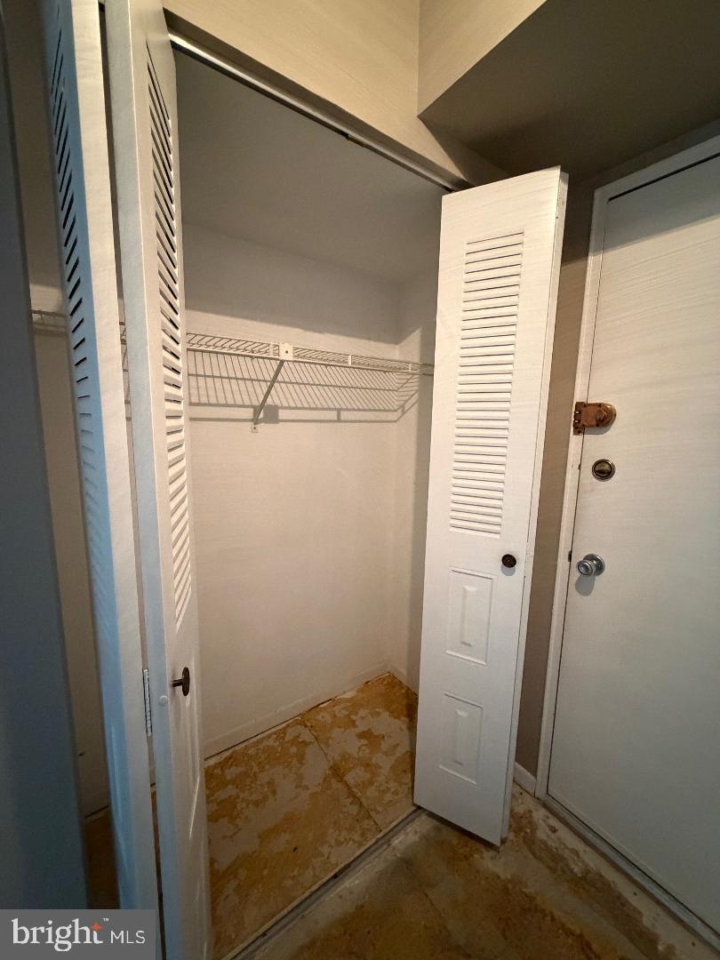 DELAIRE LANDING - Residential