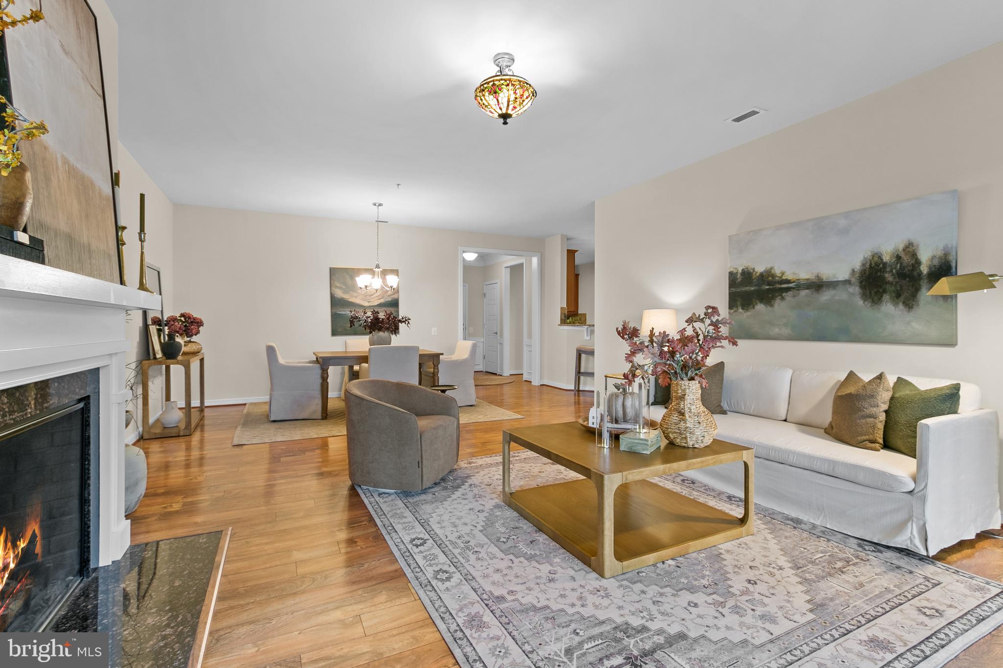 SPRING HILL - Residential