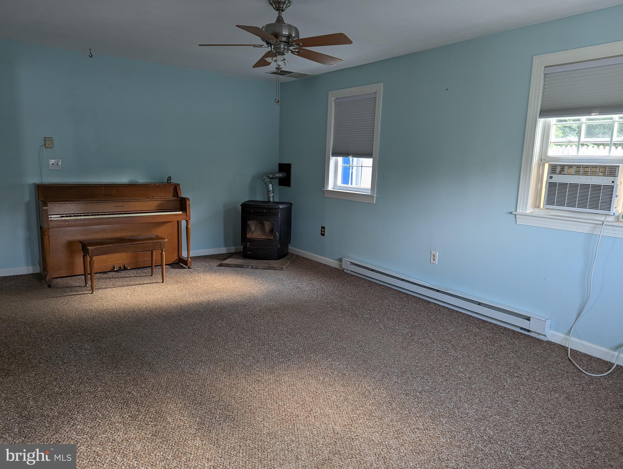 WALNUT MILLS - Residential