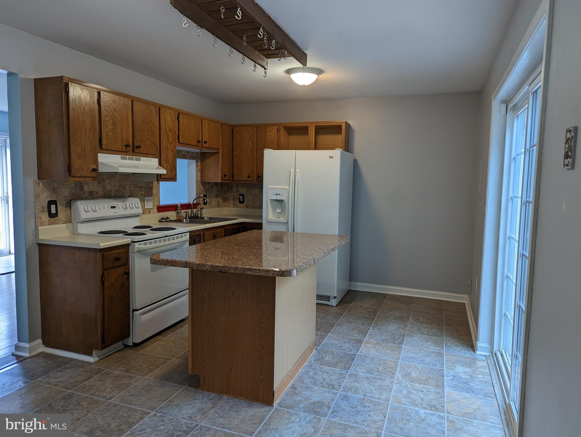 WALNUT MILLS - Residential