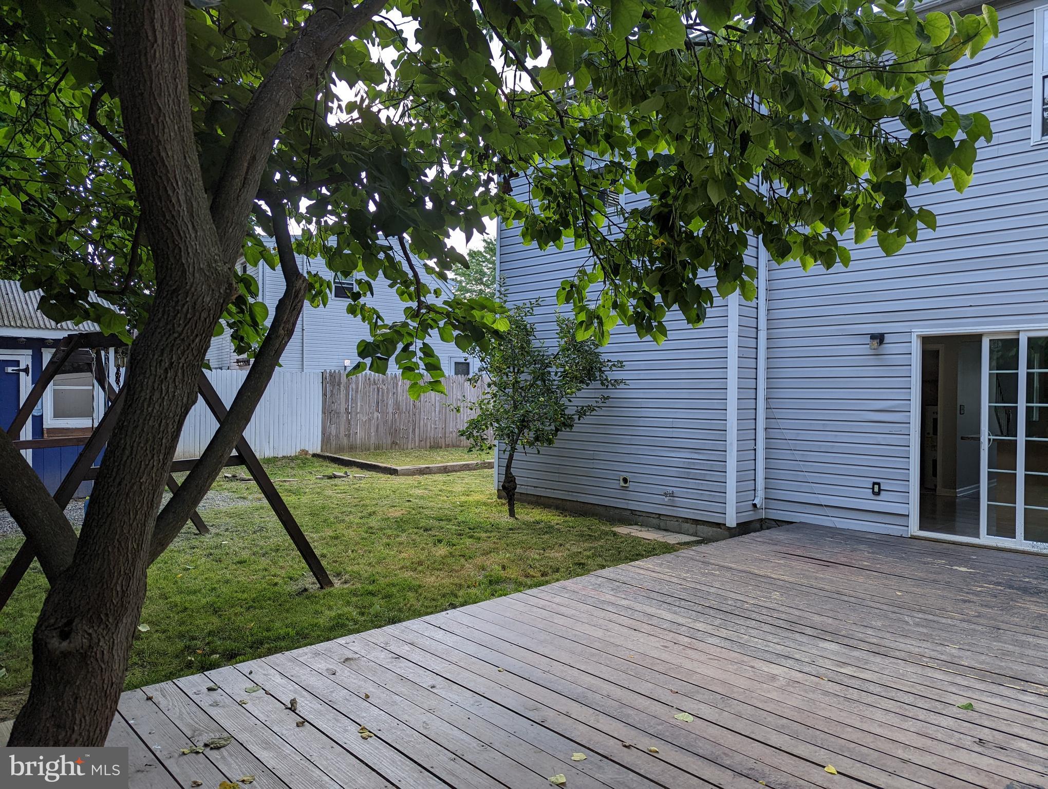 WALNUT MILLS - Residential