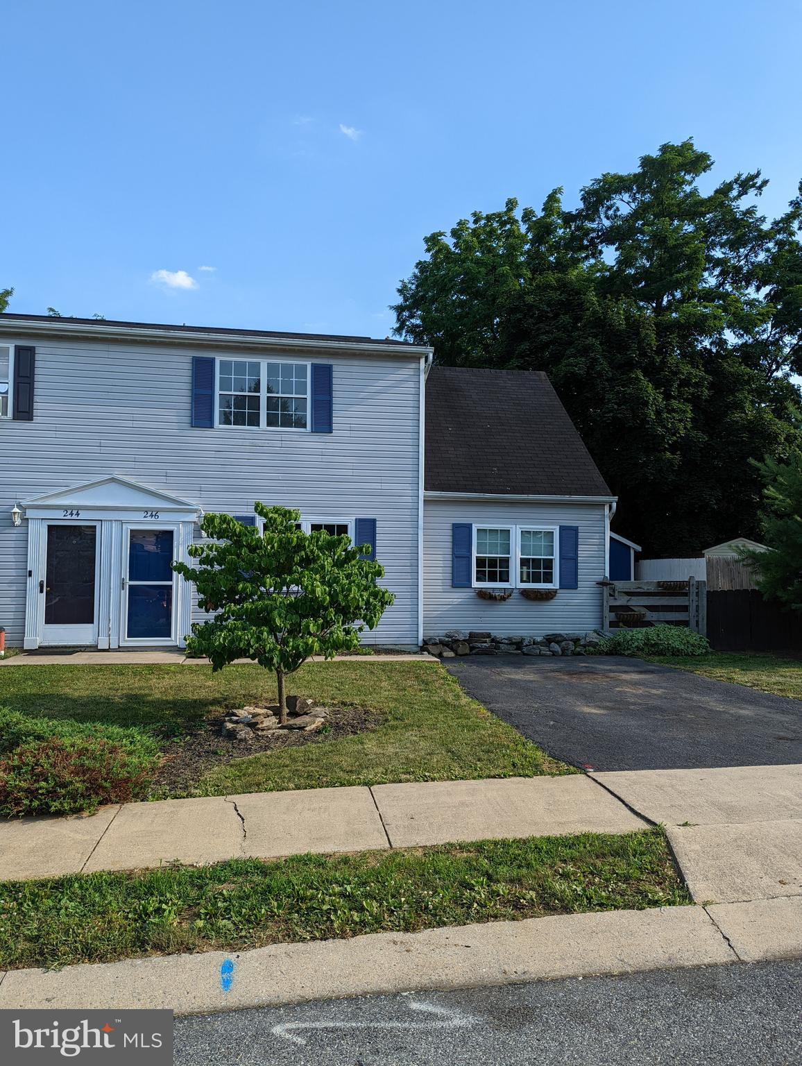 WALNUT MILLS - Residential