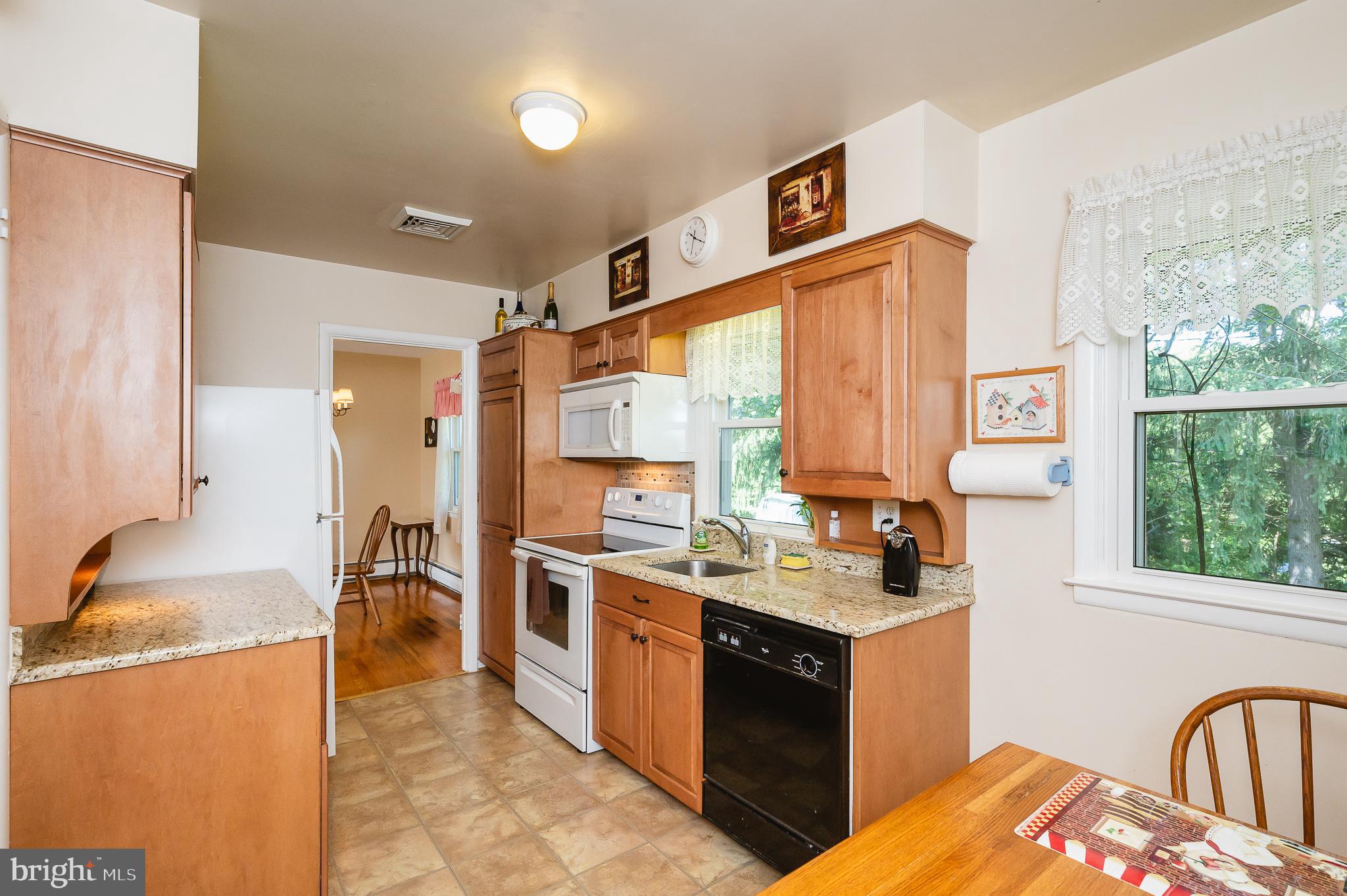 CAMPUS HILLS - Residential