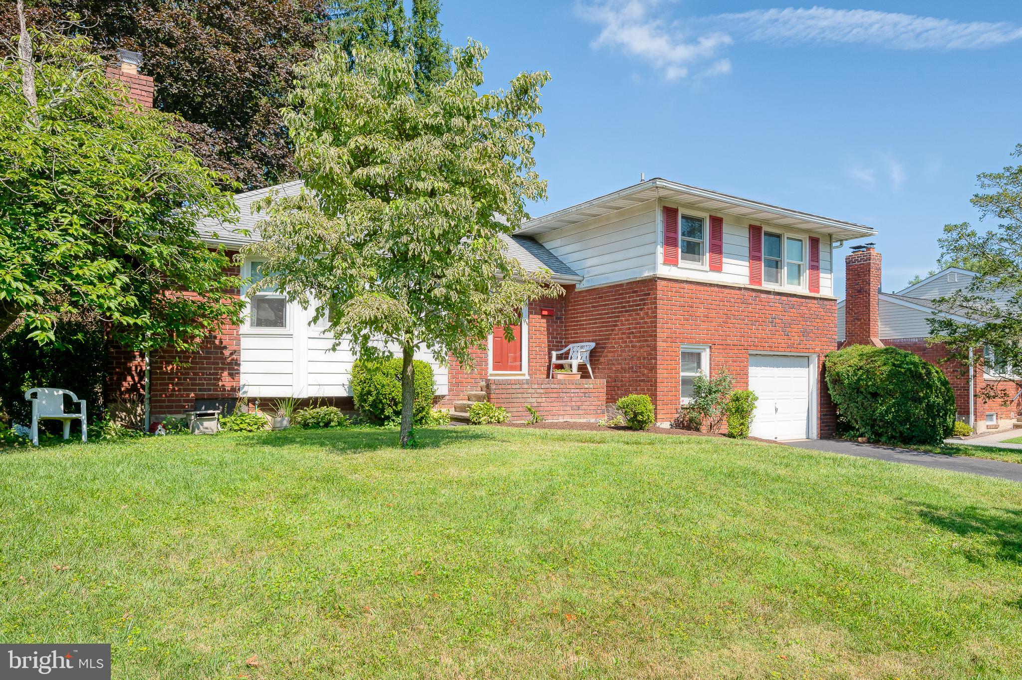 CAMPUS HILLS - Residential