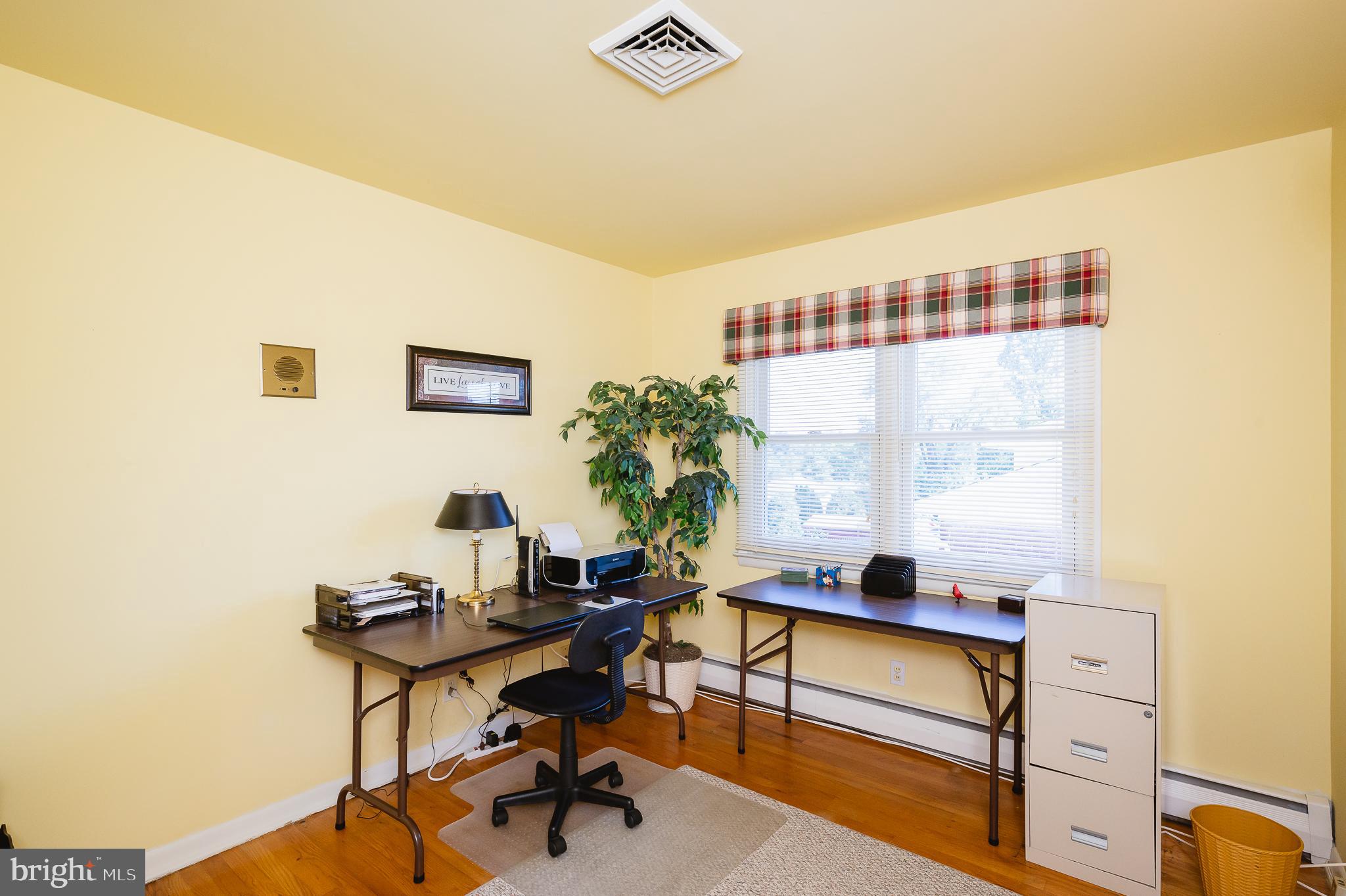 CAMPUS HILLS - Residential