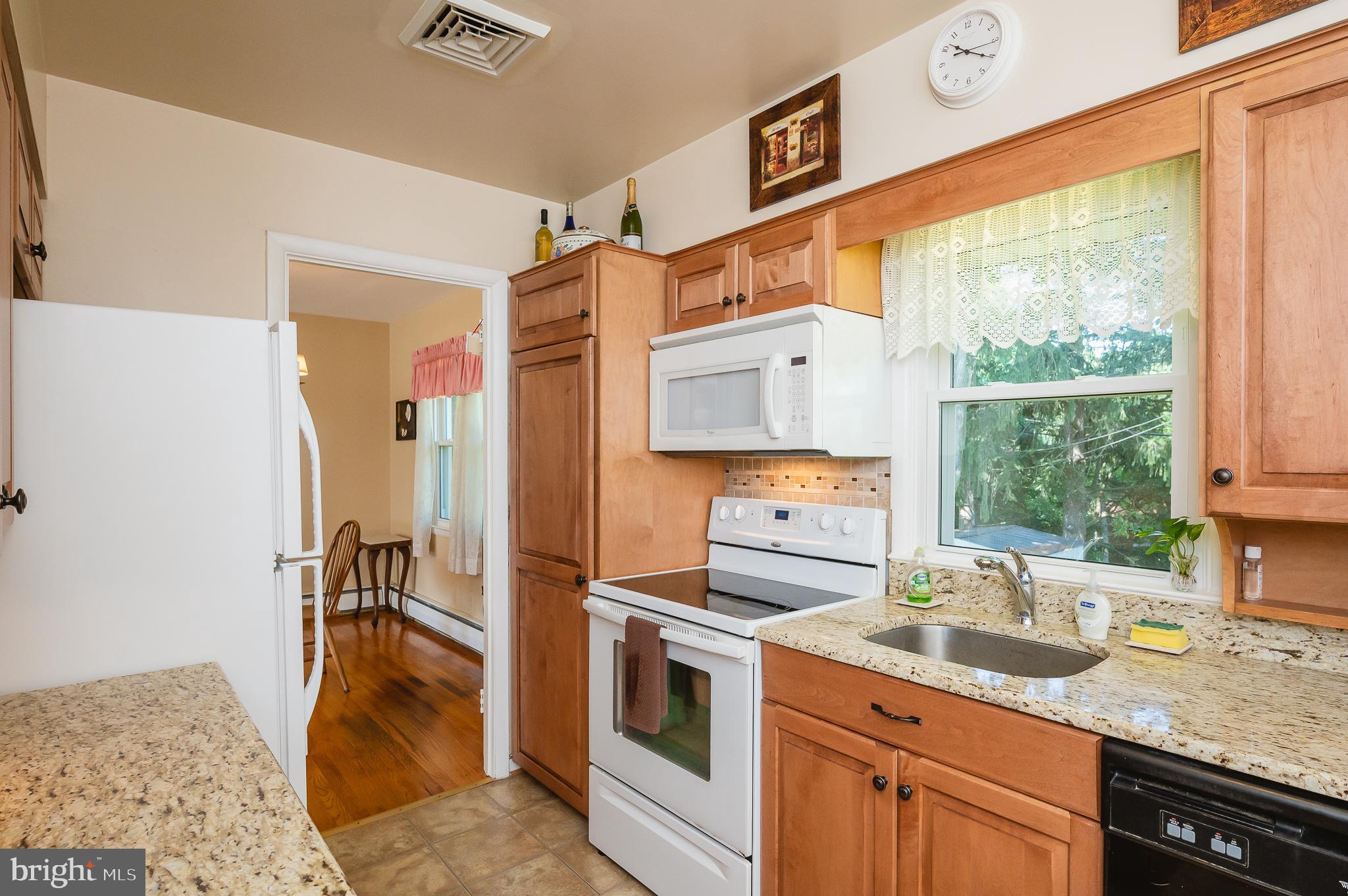 CAMPUS HILLS - Residential