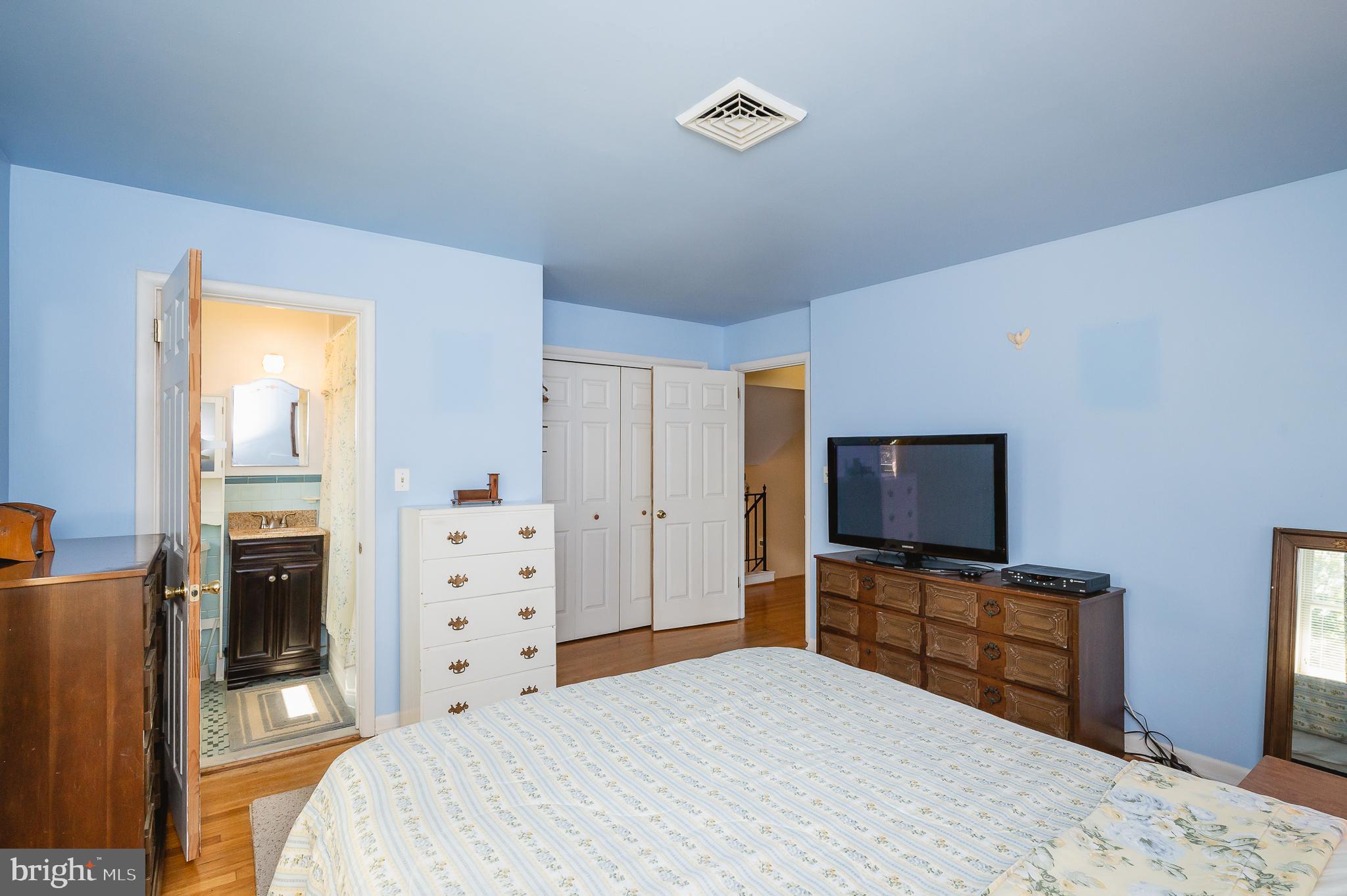 CAMPUS HILLS - Residential