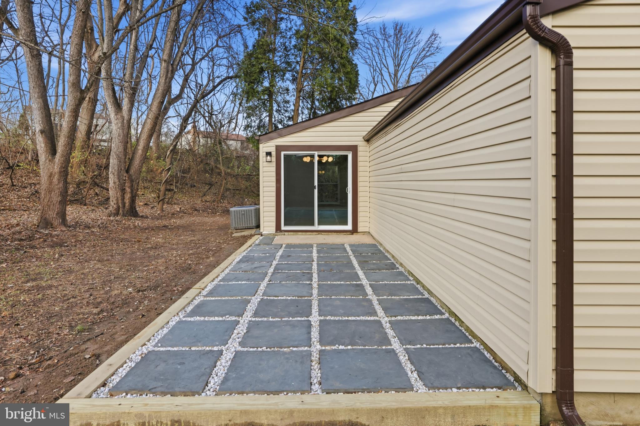 VILLAGE OF LONG REACH - Residential