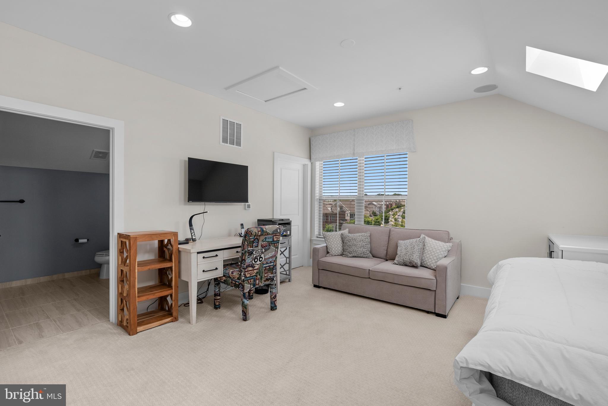 CABIN BRANCH - Residential