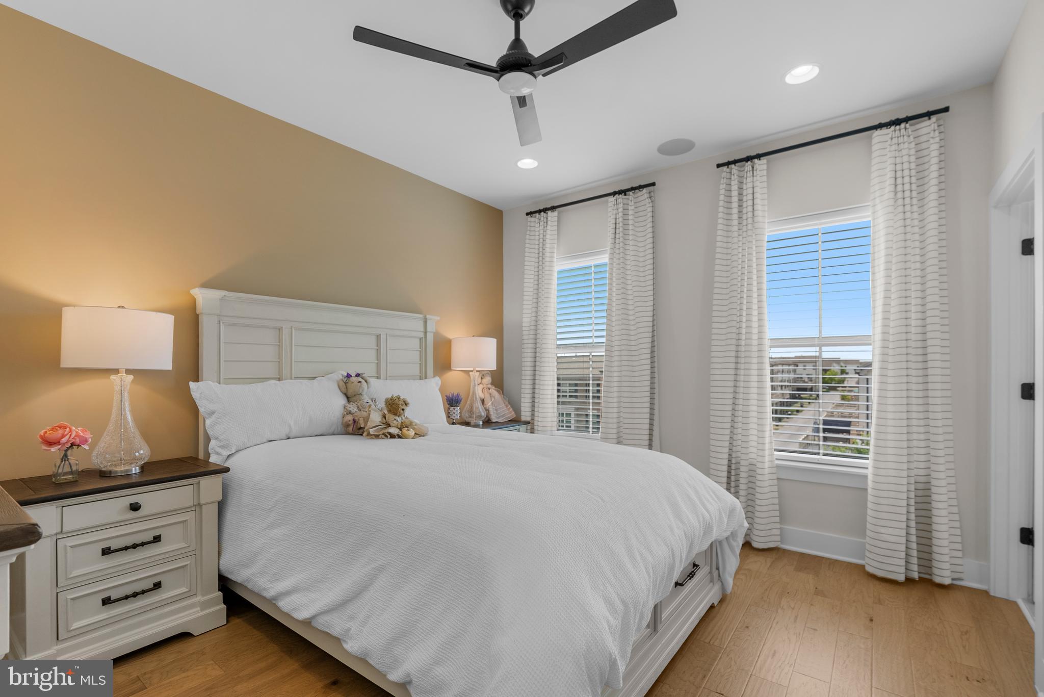 CABIN BRANCH - Residential