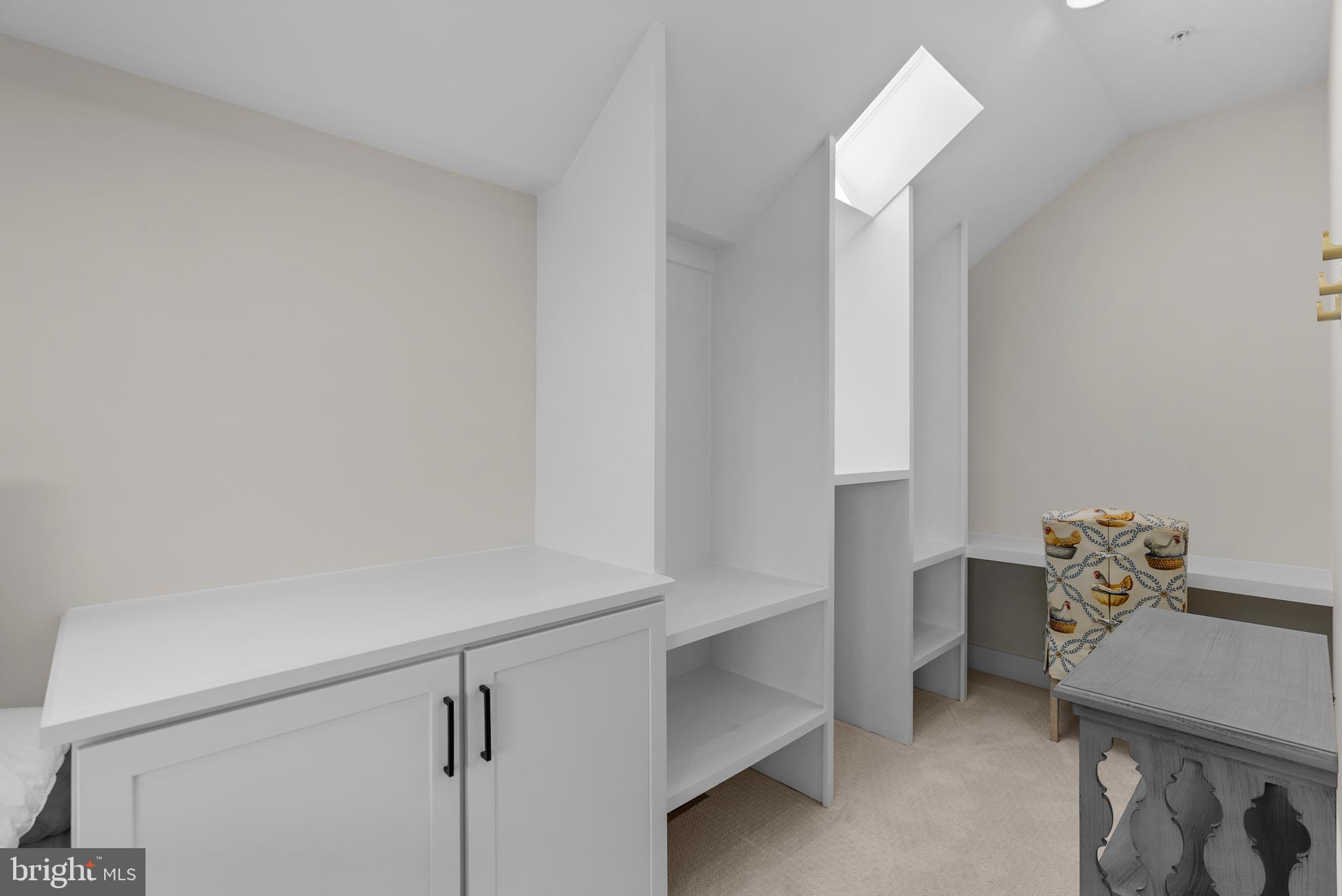 CABIN BRANCH - Residential