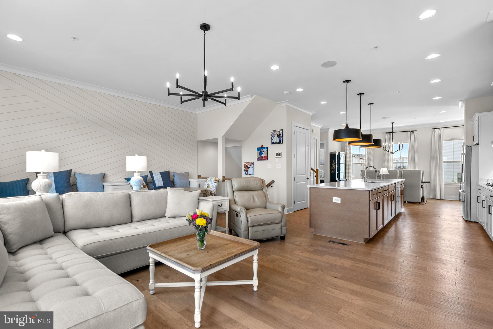 CABIN BRANCH - Residential