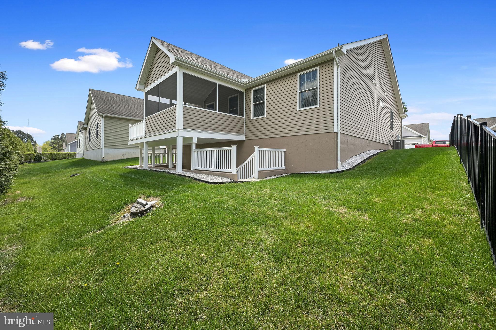 130 CLAYSTONE DRIVE