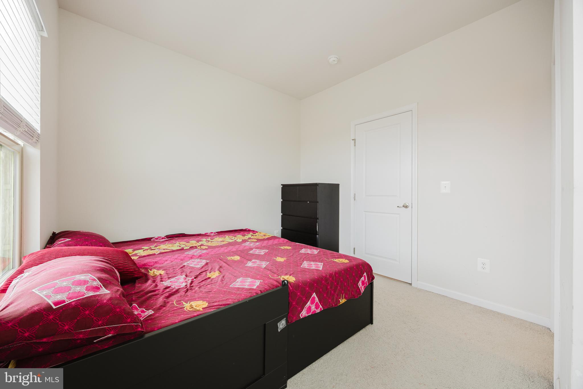 TRAILSIDE - Residential