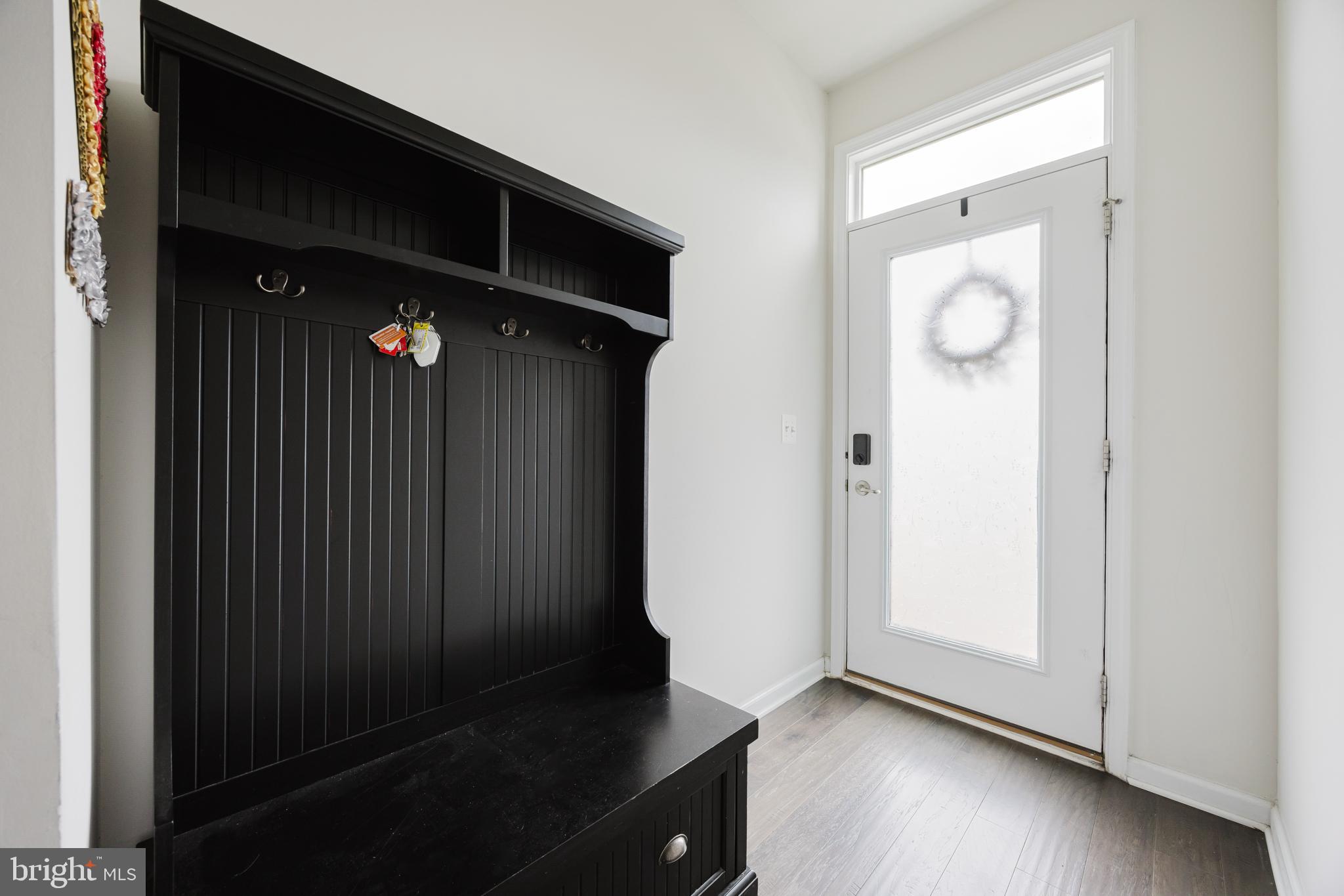 TRAILSIDE - Residential