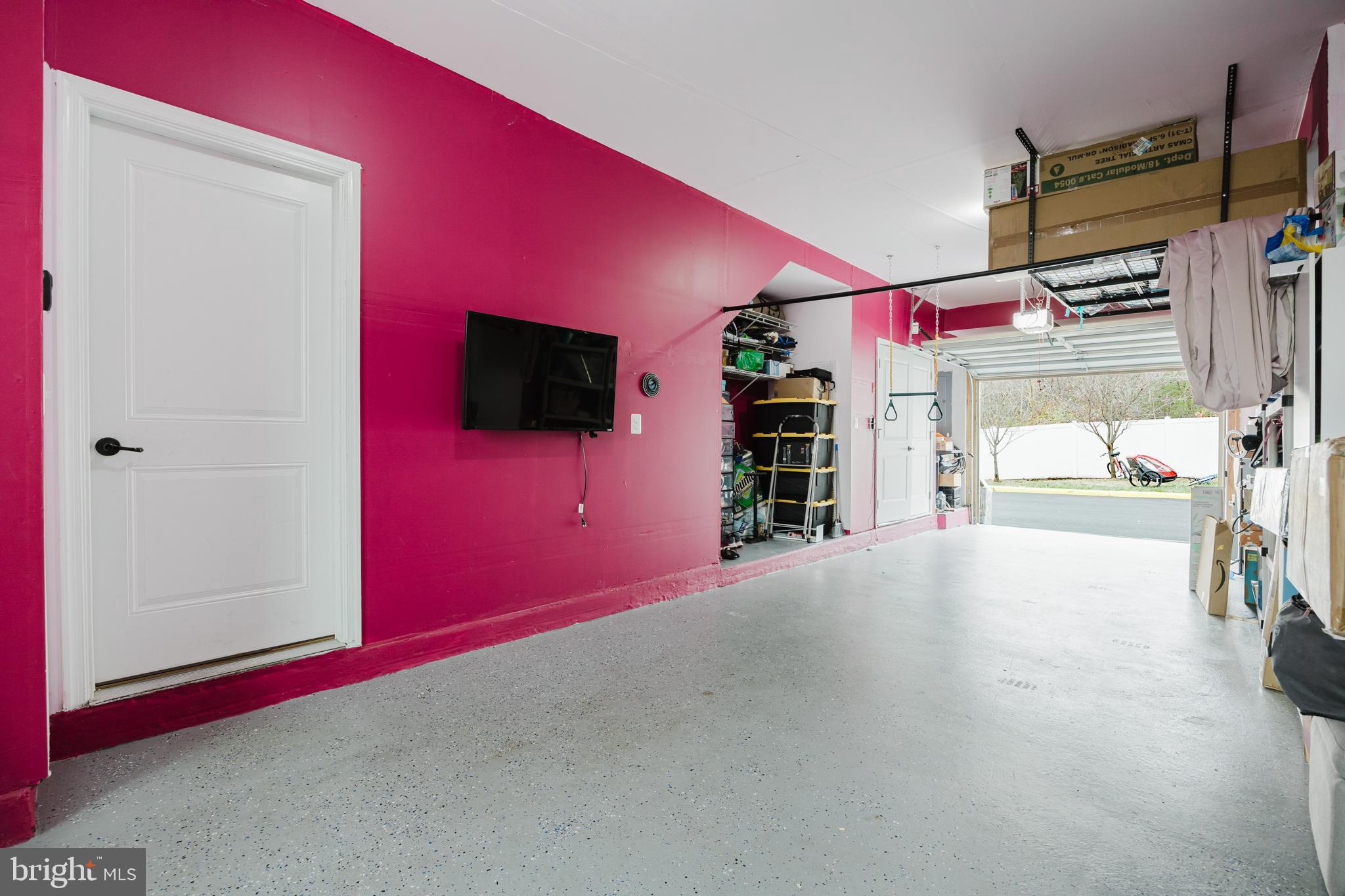 TRAILSIDE - Residential