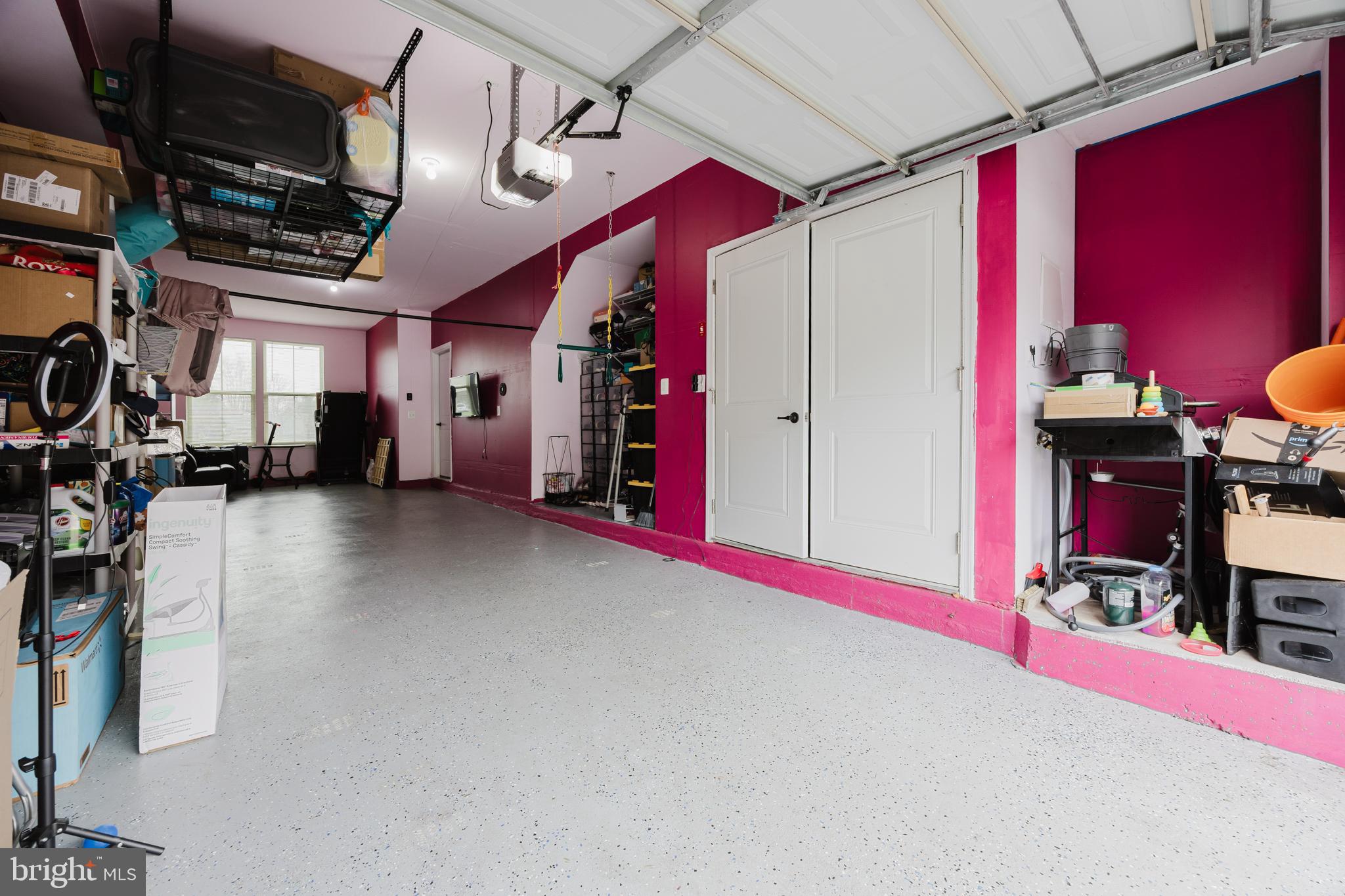 TRAILSIDE - Residential